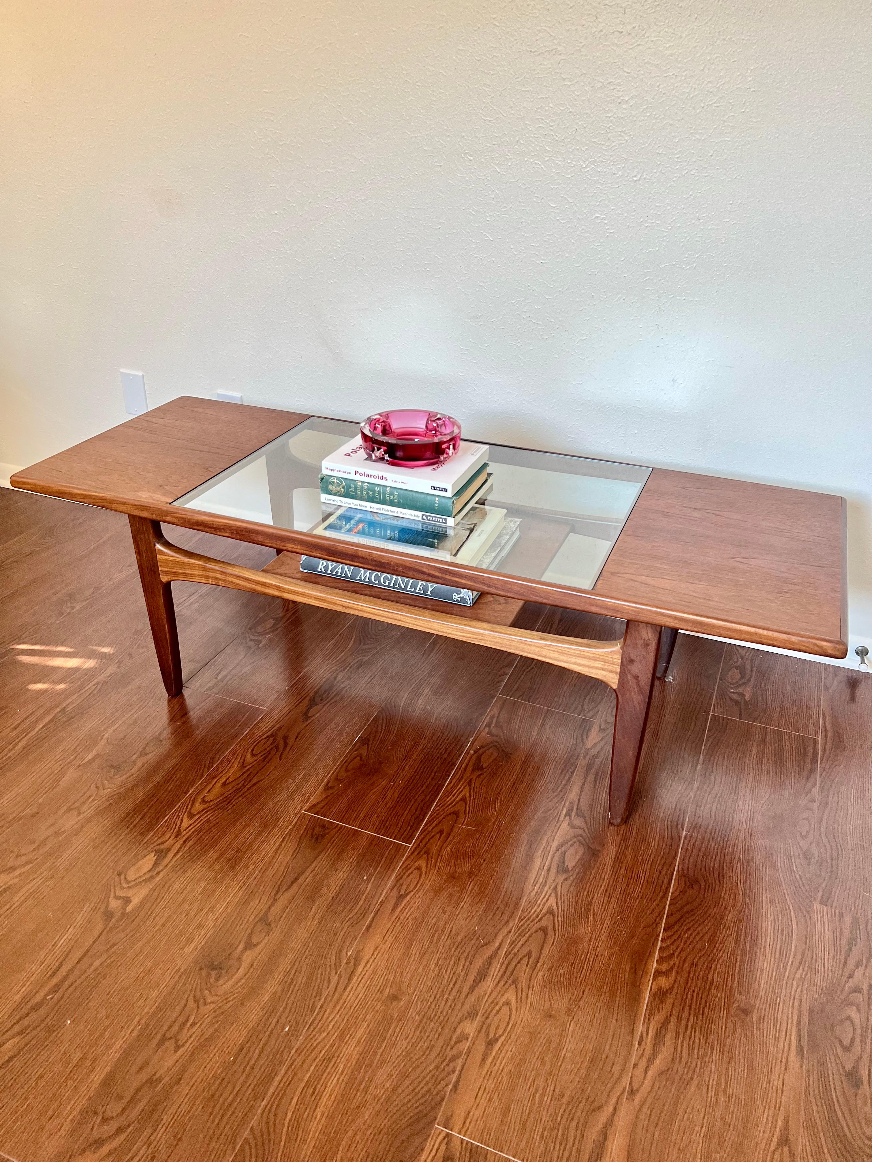 Vintage Mid-Century Modern Coffee Table from Fresco Collection by G Plan 2