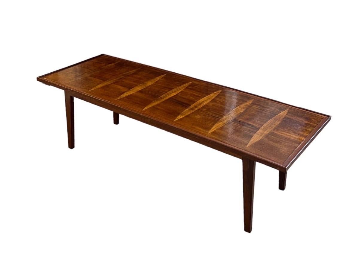 Vintage Mid-Century Modern Coffee Table Stand In Good Condition For Sale In Seattle, WA