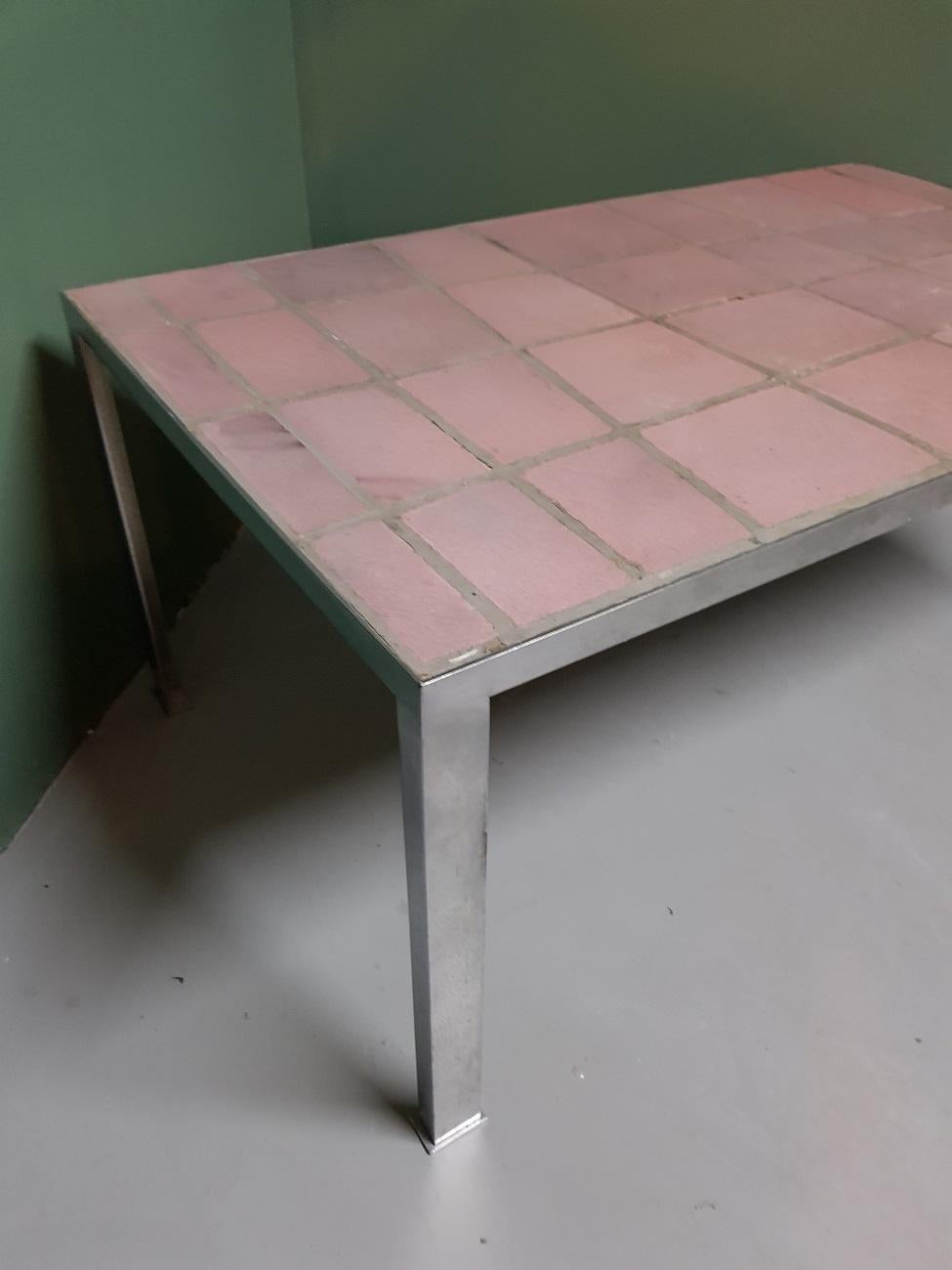 Vintage Mid-Century Modern Coffee Table with RVS frame and Ceramic Tiles In Good Condition For Sale In Raalte, NL