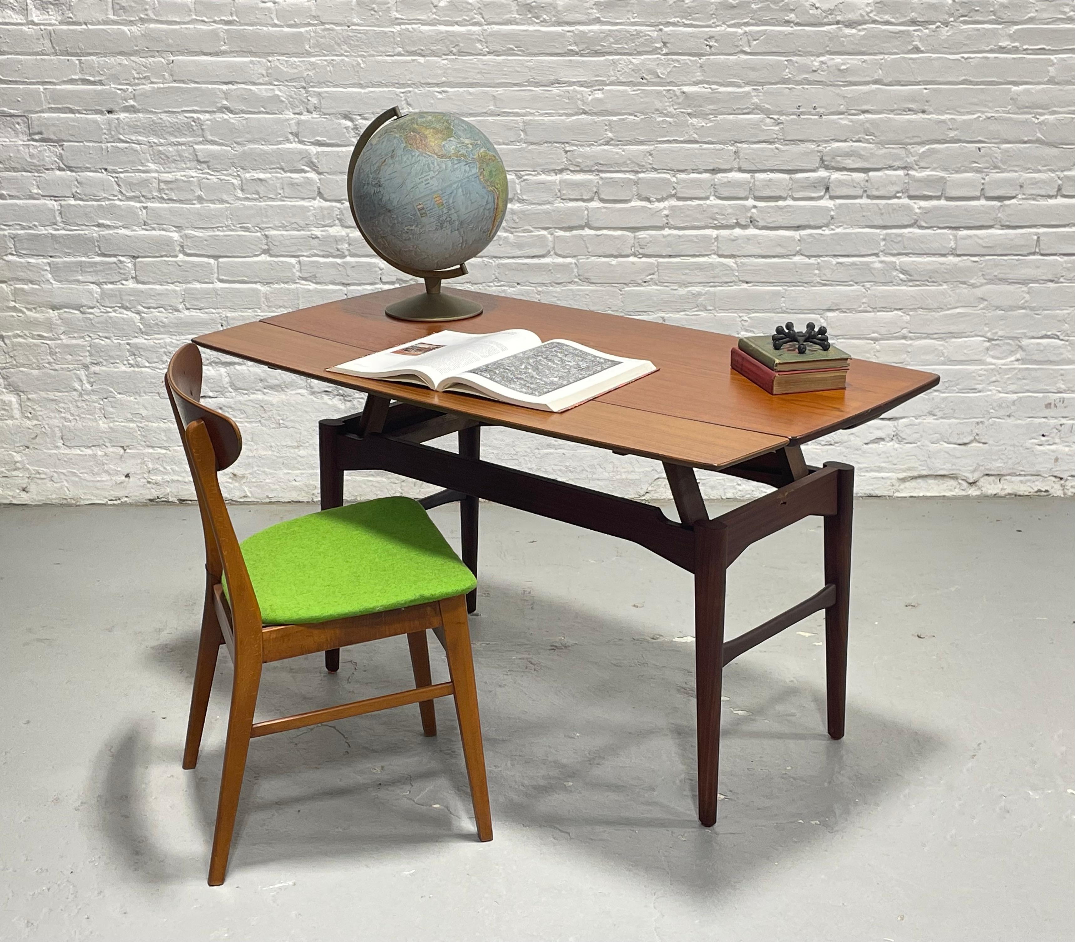 Mesa Convertible Vintage Mid Century Modern - Refinado Diseño Multifuncional Moderno de mediados de siglo en venta