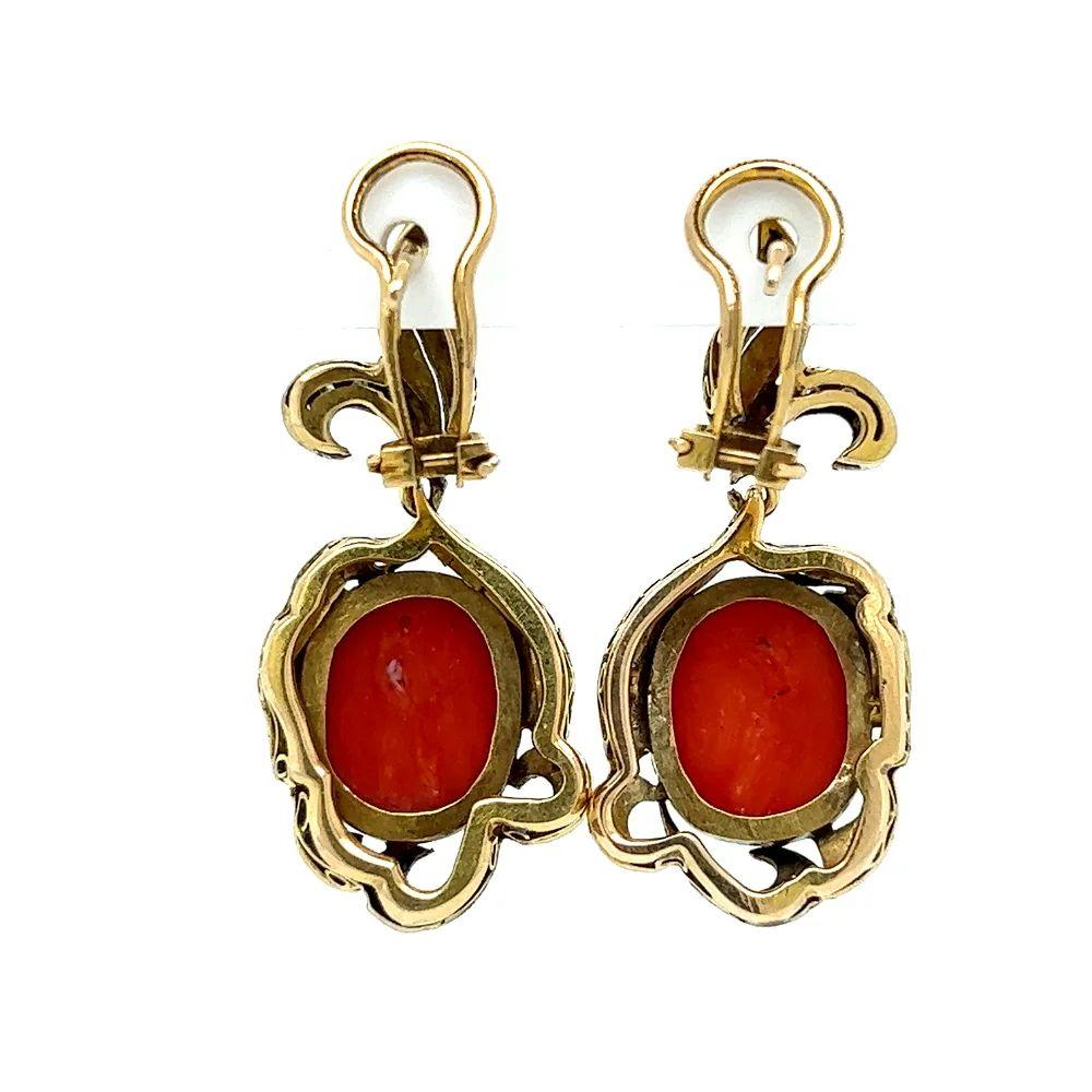 Vintage Mid Century Modern Coral and Diamond Gold Drop Earrings In Excellent Condition For Sale In Montreal, QC