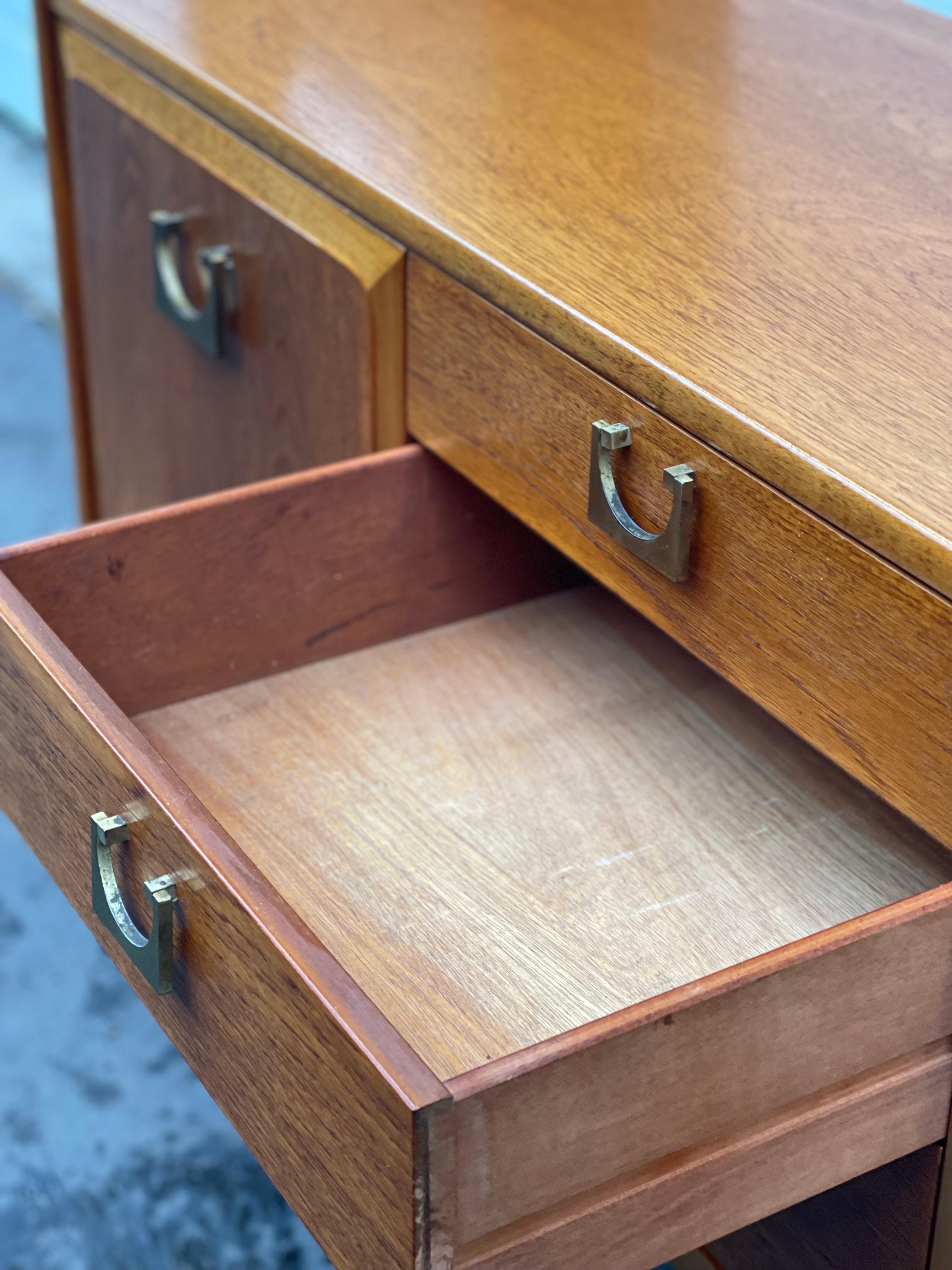 Late 20th Century Vintage Mid-Century Modern Credenza Bar/Record Cabinet, Uk Import For Sale