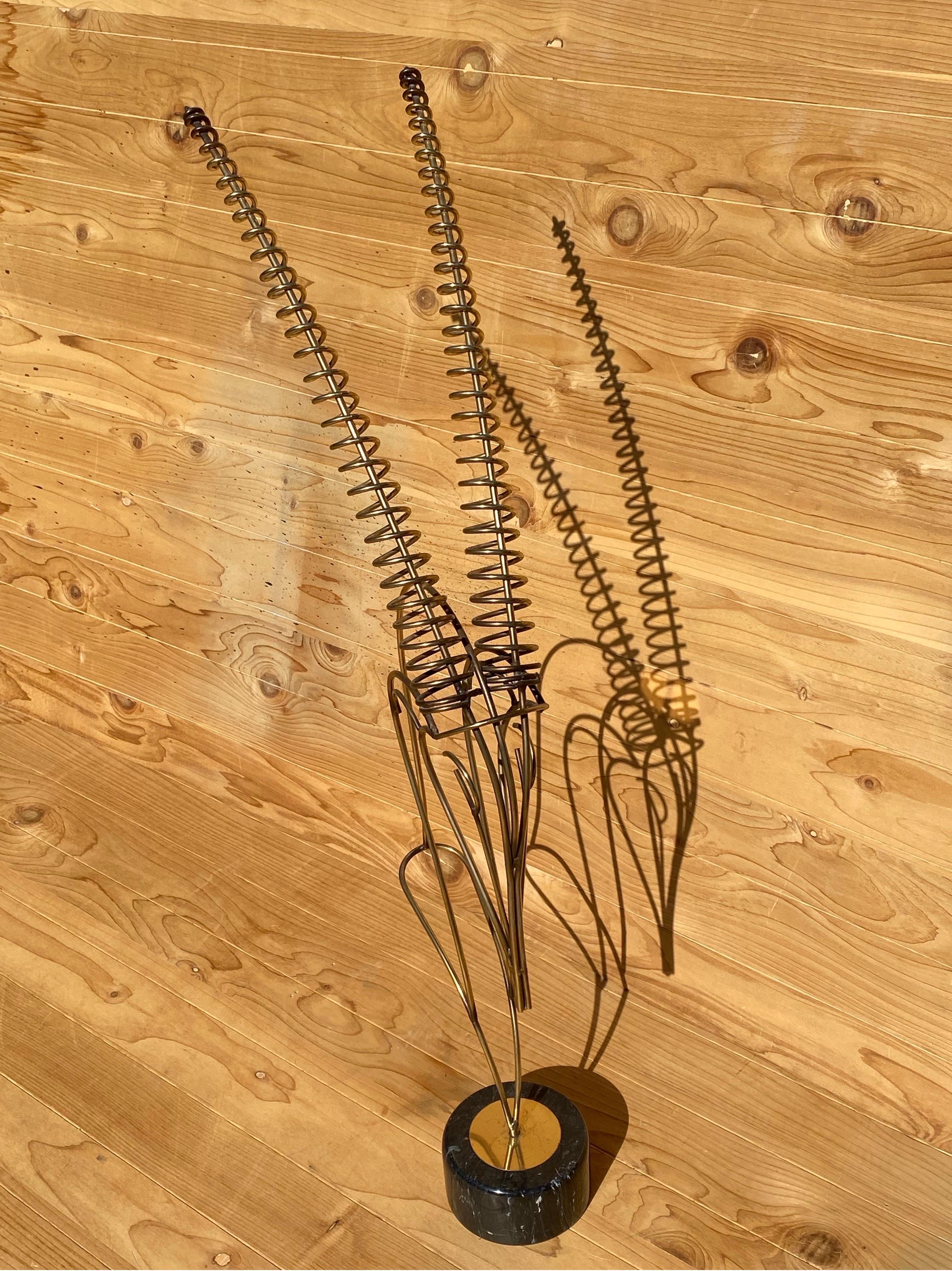 Mid-Century moderno Scultura da tavolo Vintage Mid Century Modern Curtis Jere Brass Gazelle in vendita