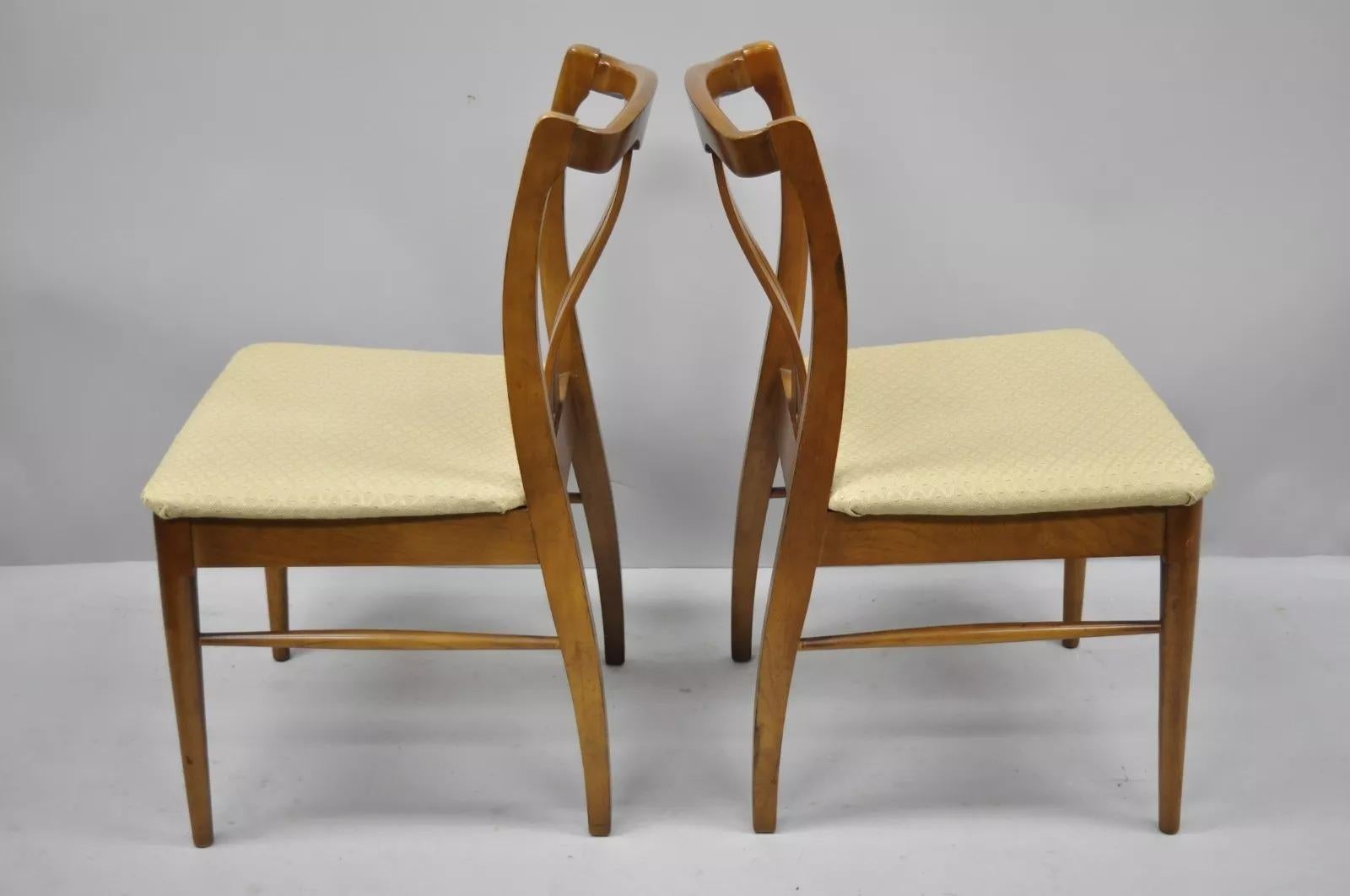 Vintage Mid Century Modern Curved Sculpted Walnut Dining Side Chairs - Set of 4 en vente 1