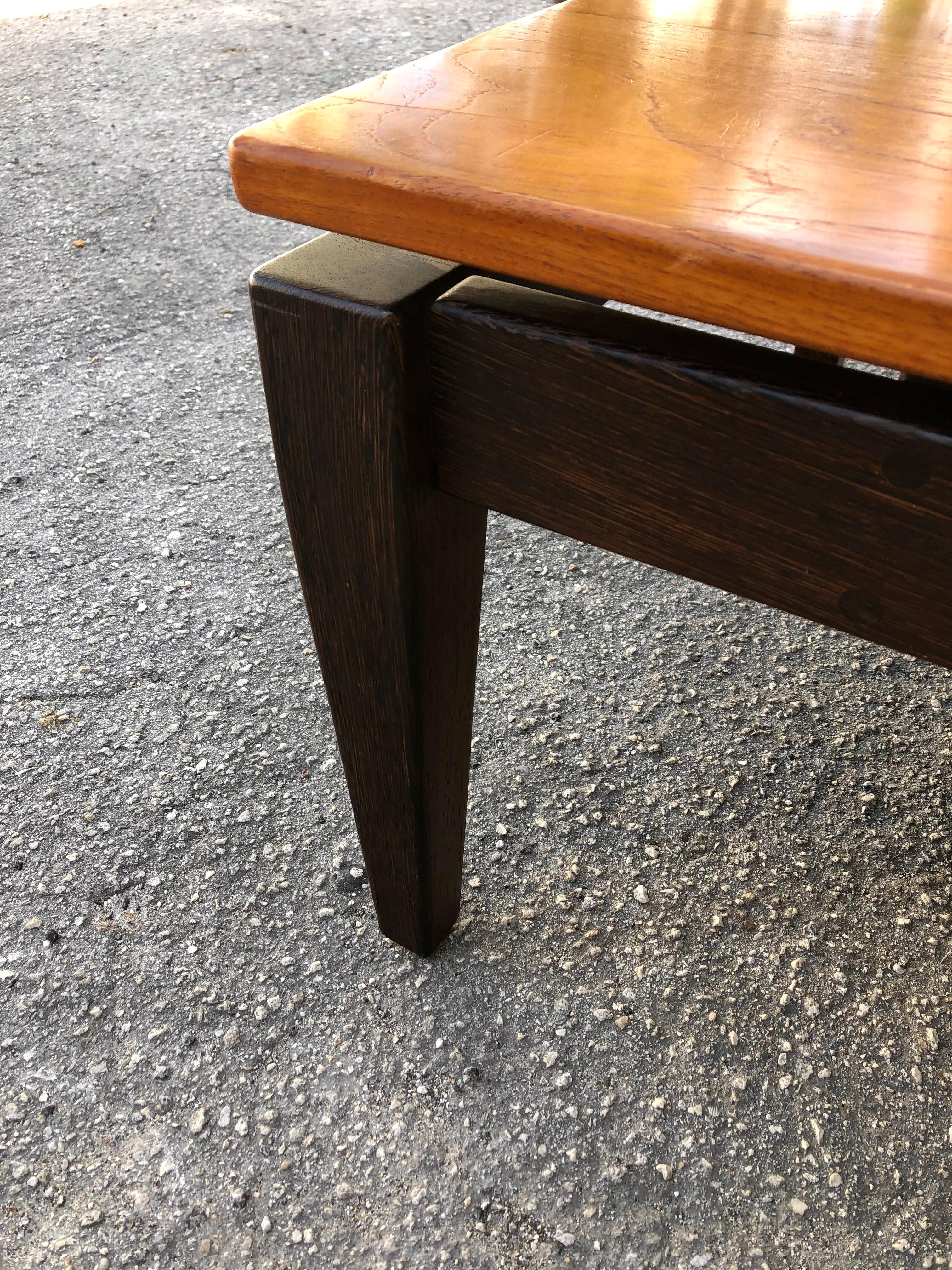 Vintage Mid Century Modern Custom Crafted Coffee Table For Sale 3
