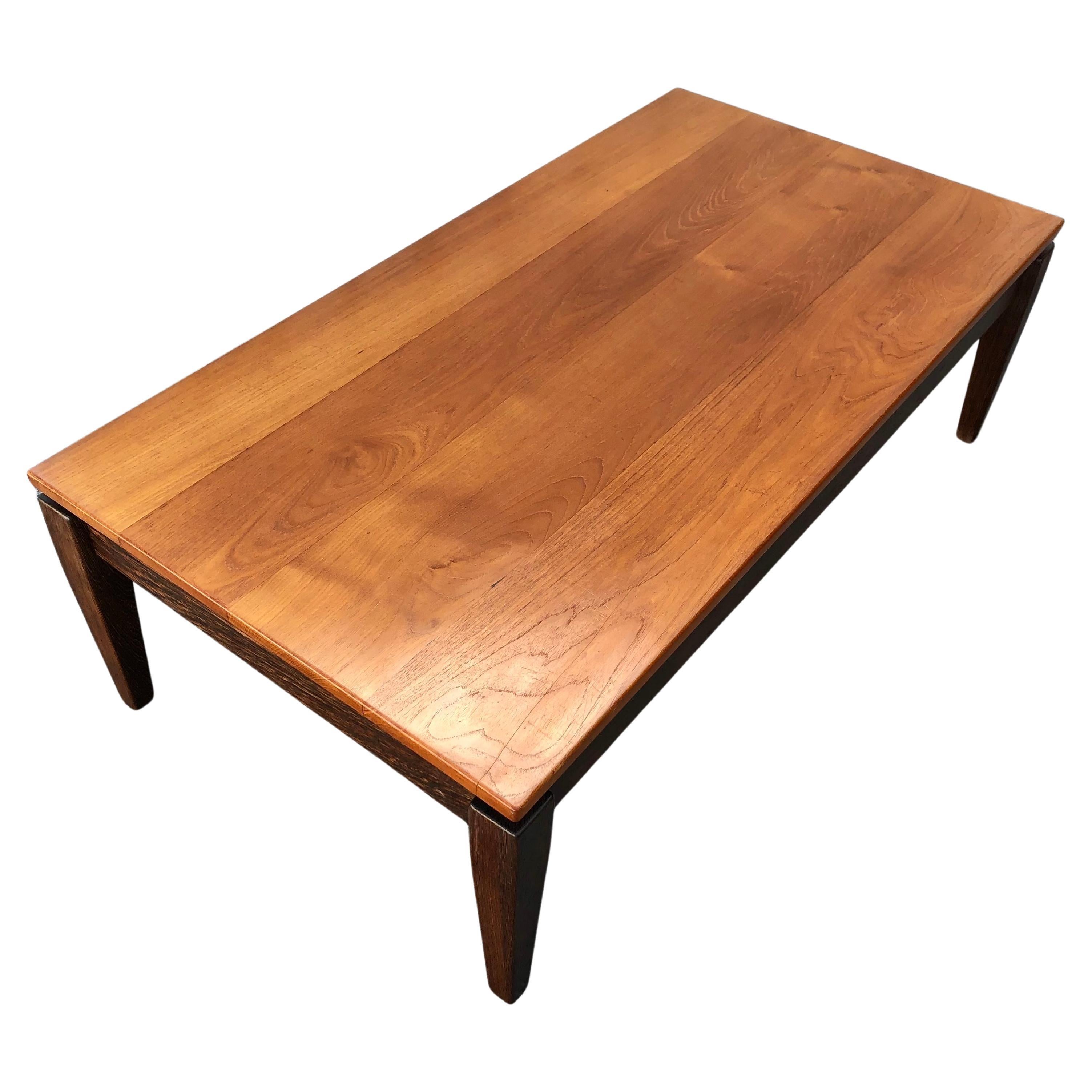 Vintage Mid Century Modern Custom Crafted Coffee Table For Sale