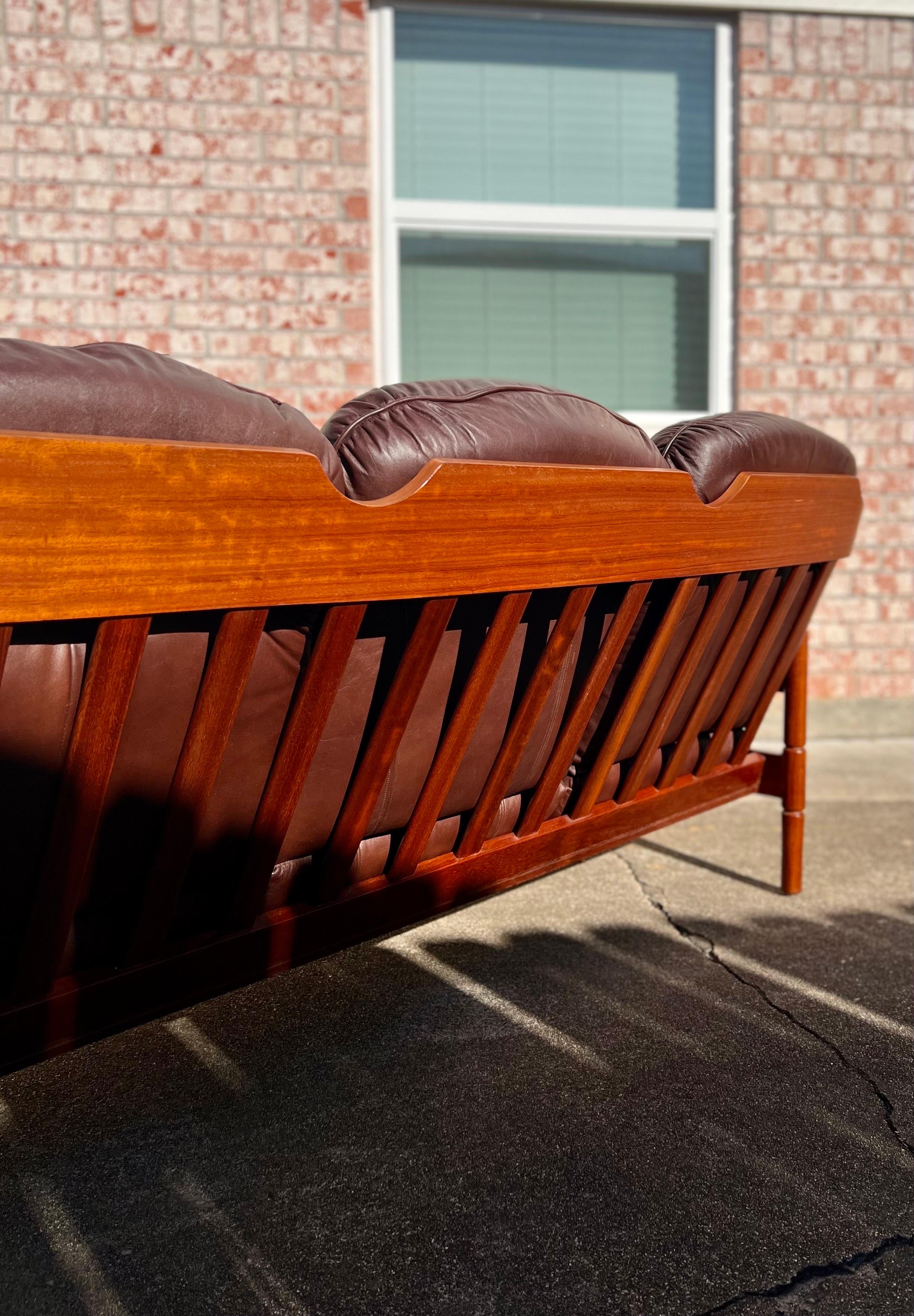 American Vintage Mid-Century Modern Danish Brown Leather Wood large Sofa 3 seater by Reid