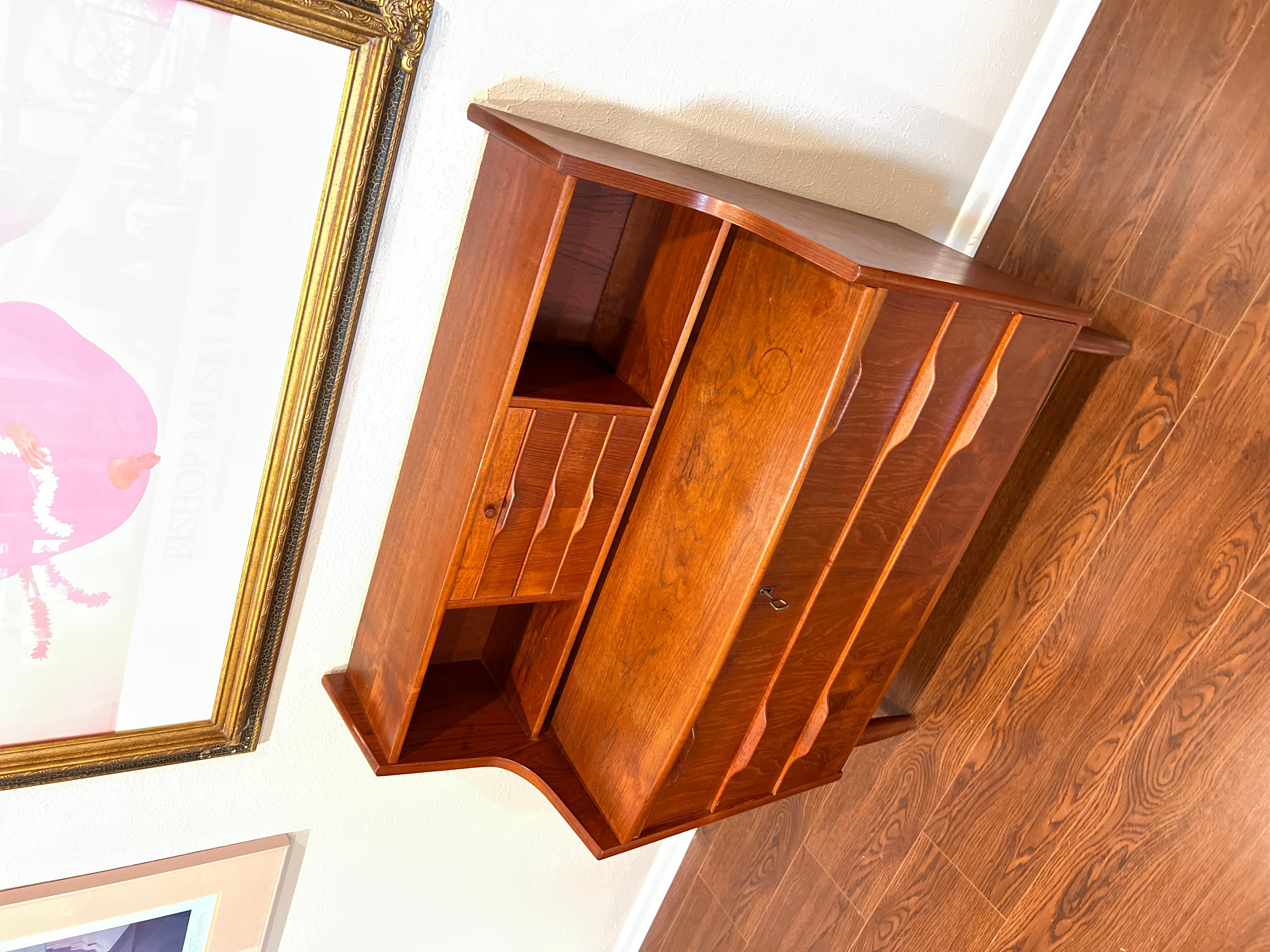 Vintage Mid-Century Modern Danish Secretary Desk Made of Teak Veneer 11