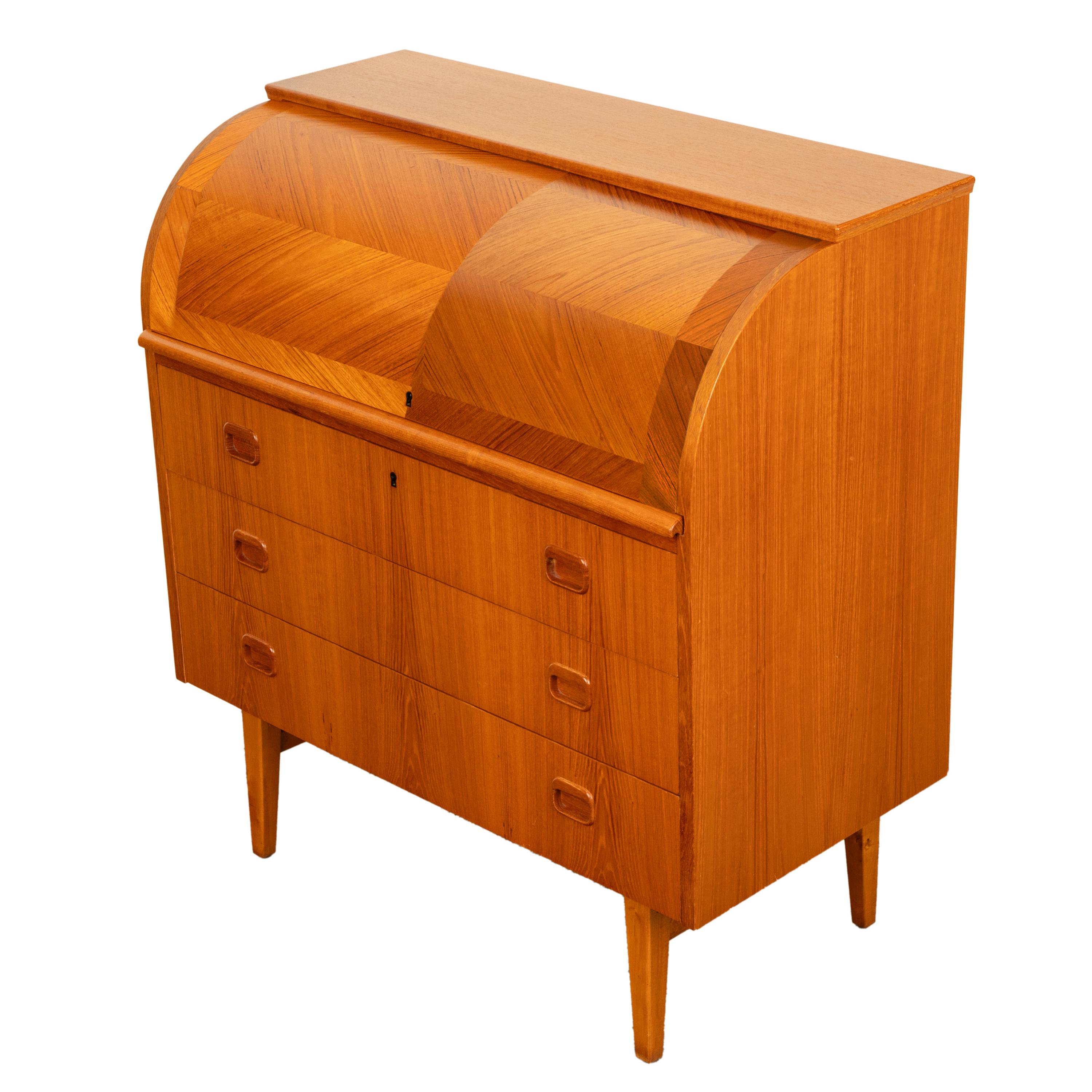 Mid-20th Century Vintage Mid Century Modern Danish Style Teak Roll Top Cylinder Desk Bureau 1968