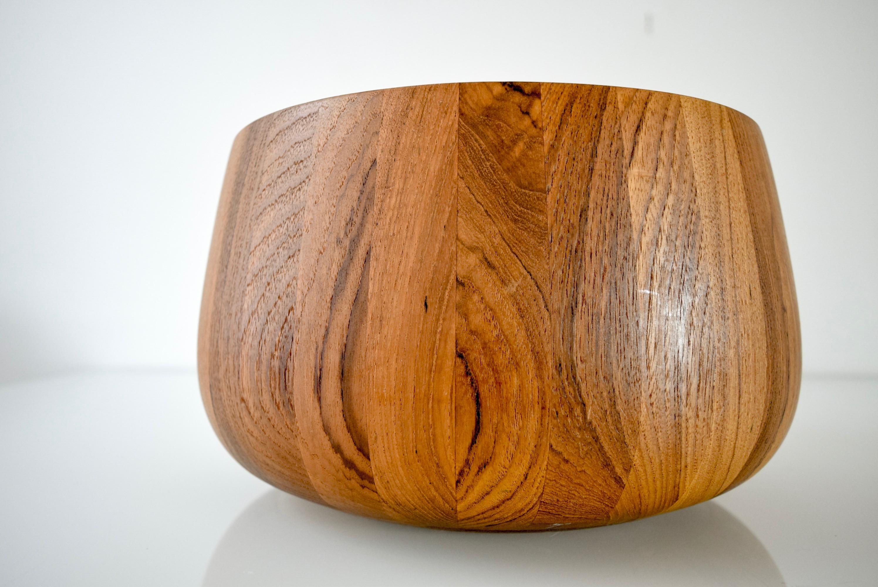 Vintage Mid-Century Modern Dansk Wooden Walnut Staved Bowl For Sale 1