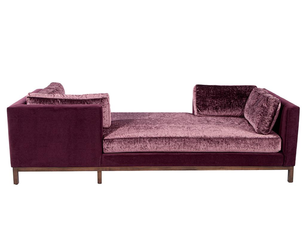 Late 20th Century Vintage Mid-Century Modern Daybed Sofa Lounger For Sale