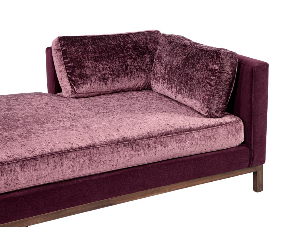 Vintage Mid-Century Modern Daybed Sofa Lounger For Sale 1