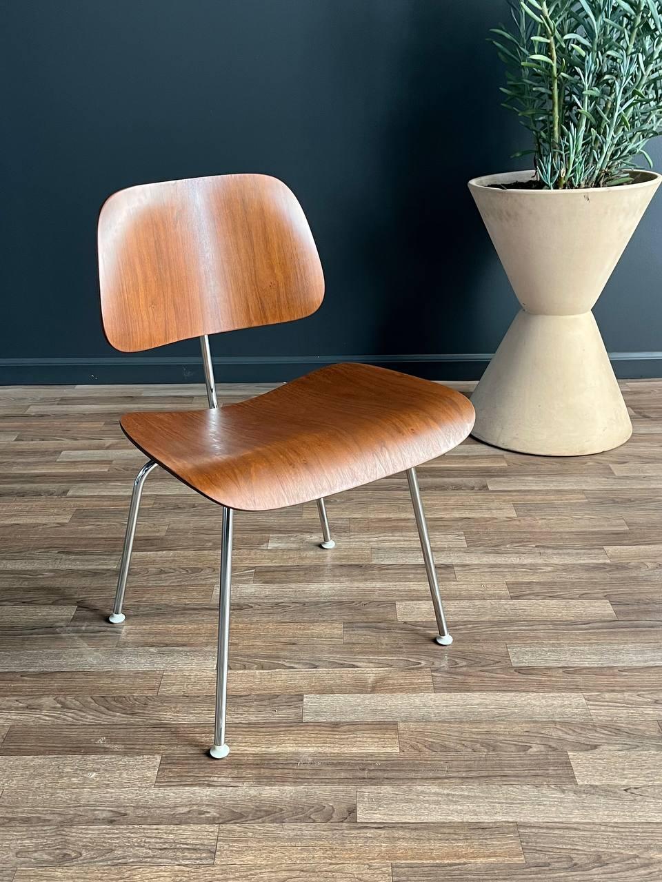 Designer: Charles & Ray Eames