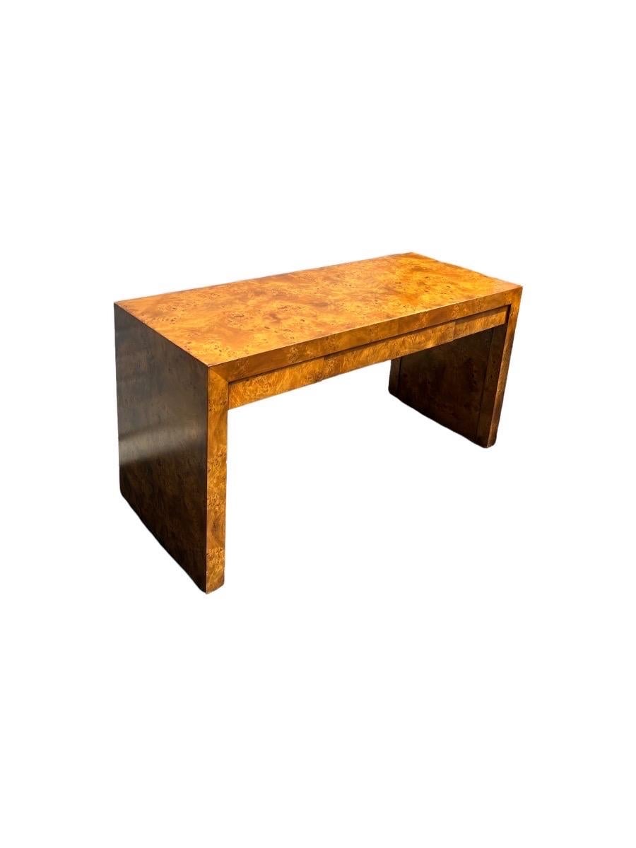 Late 20th Century Vintage Mid-Century Modern Desk Table by Hekman Furniture Parson Design  For Sale