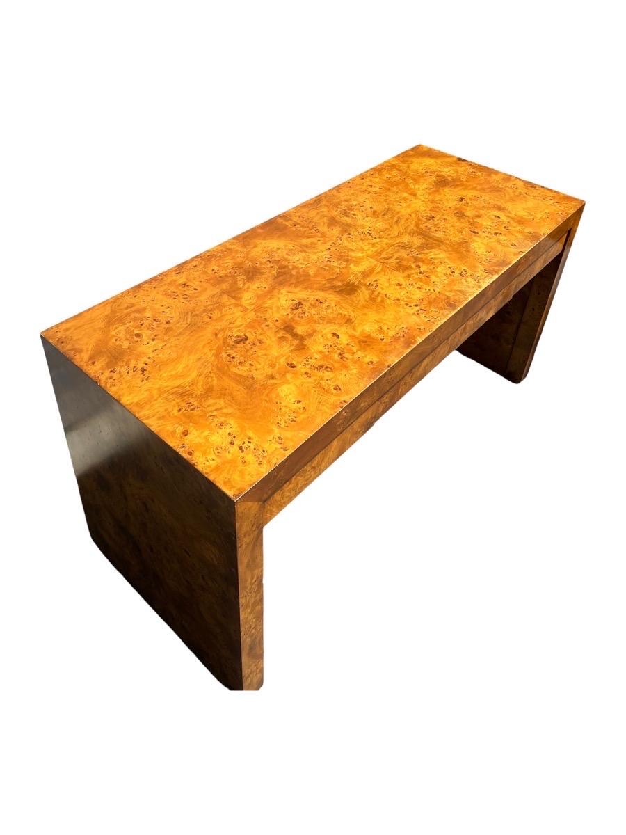 Wood Vintage Mid-Century Modern Desk Table by Hekman Furniture Parson Design  For Sale