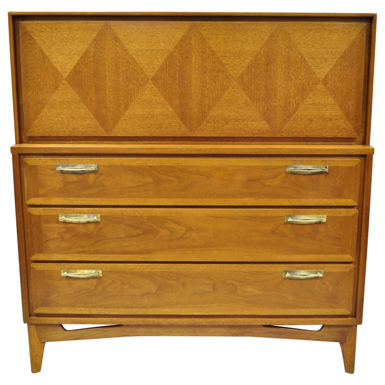 Vintage Mid Century Modern Diamond Inlay Walnut Chest Dresser By Red Lion At 1stdibs Beautiful mid century dresser credenza, white painted dresser, vintage glam, vintage mid century modern, walnut, painted dresser nj nyc.