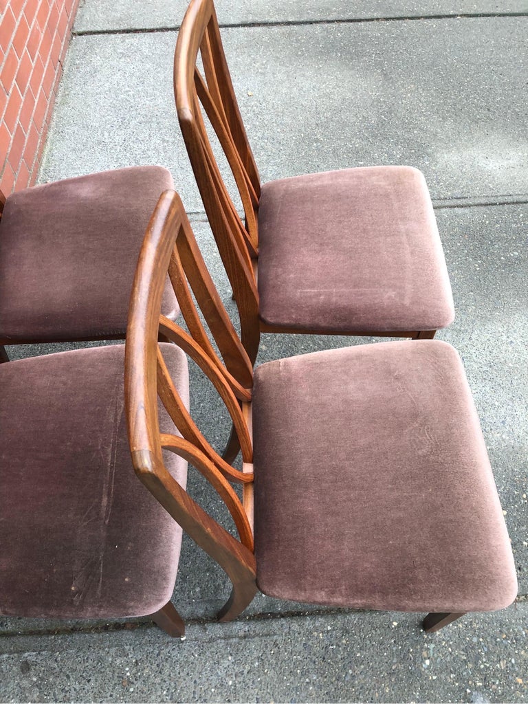 Wood Vintage Mid-Century Modern Dining Chairs Set of 4 For Sale