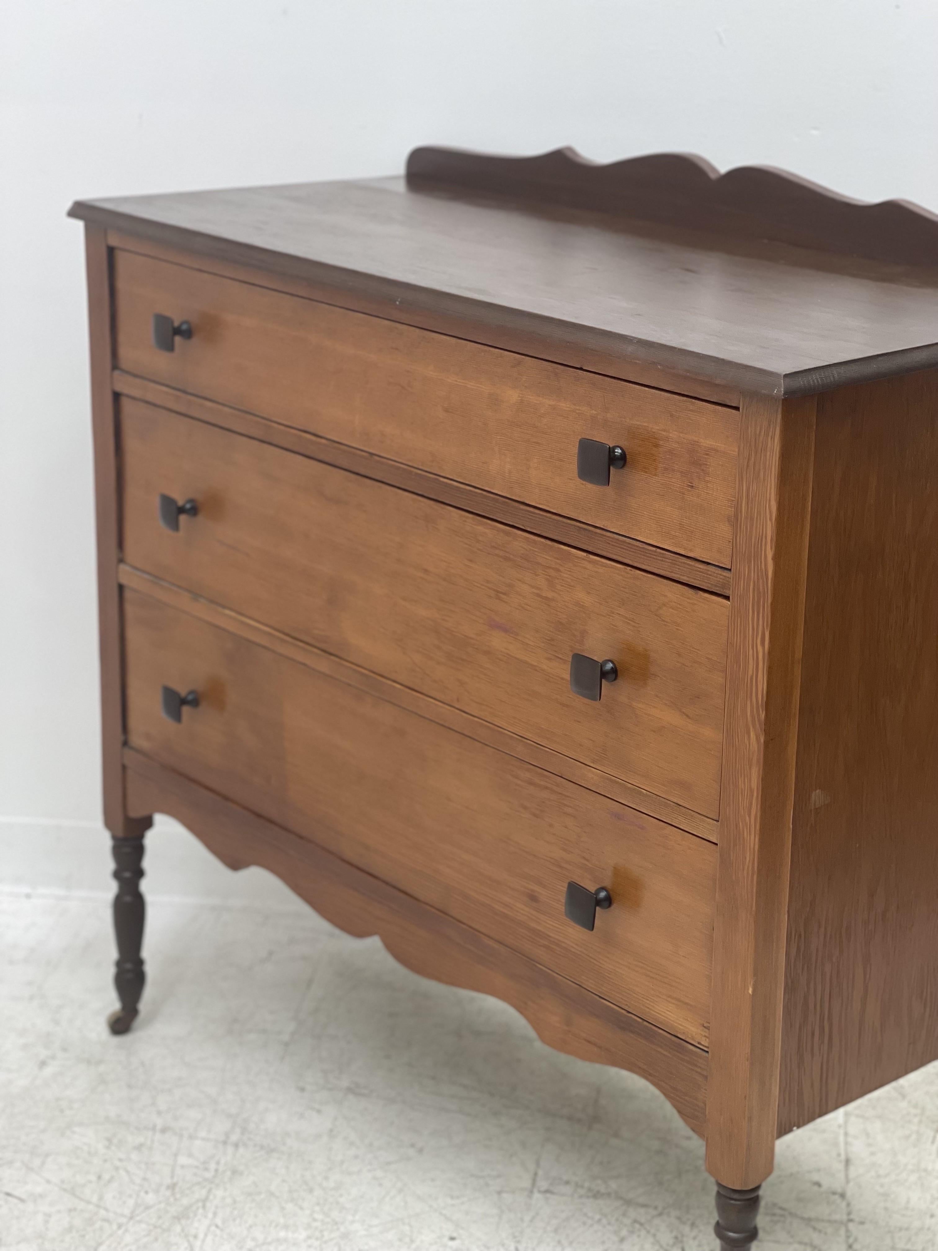 Vintage Mid-Century Modern dresser cabinet storage drawers on casters 

Dimensions. 38 W ; 38 1/2 H ; 18 D.