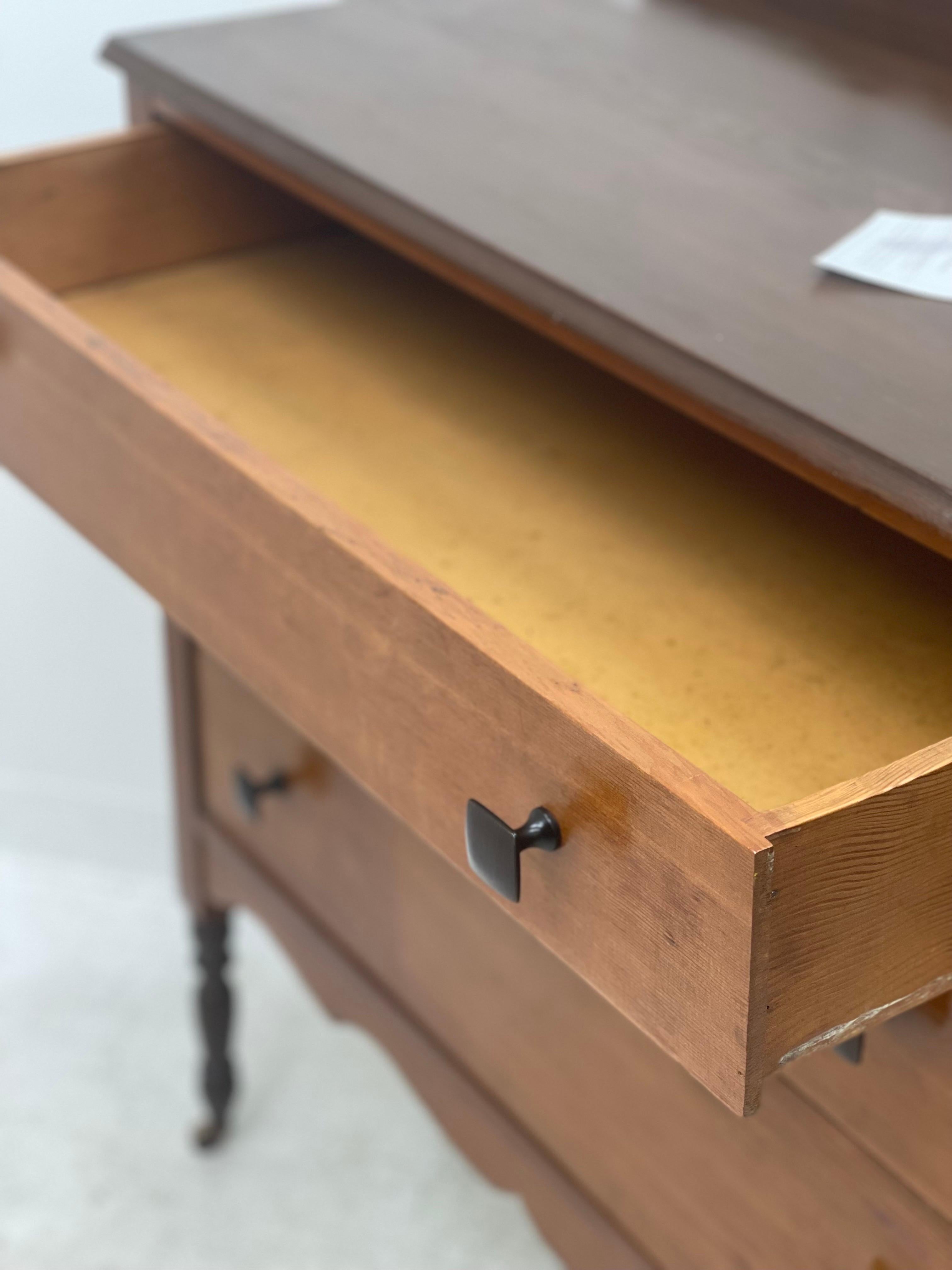 Vintage Mid-Century Modern Dresser Cabinet Storage Drawers on Casters In Good Condition In Seattle, WA