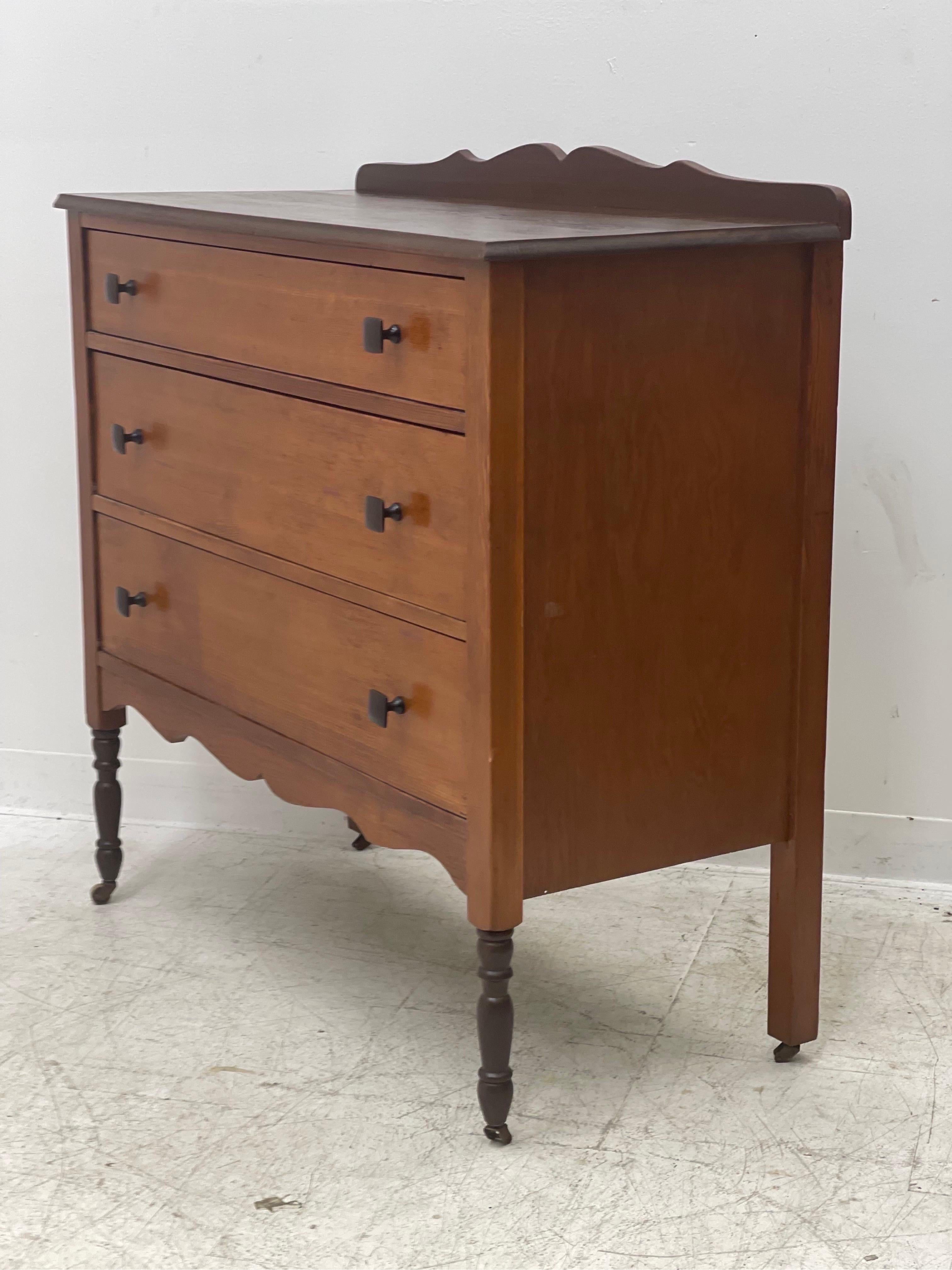 Vintage Mid-Century Modern Dresser Cabinet Storage Drawers on Casters 1