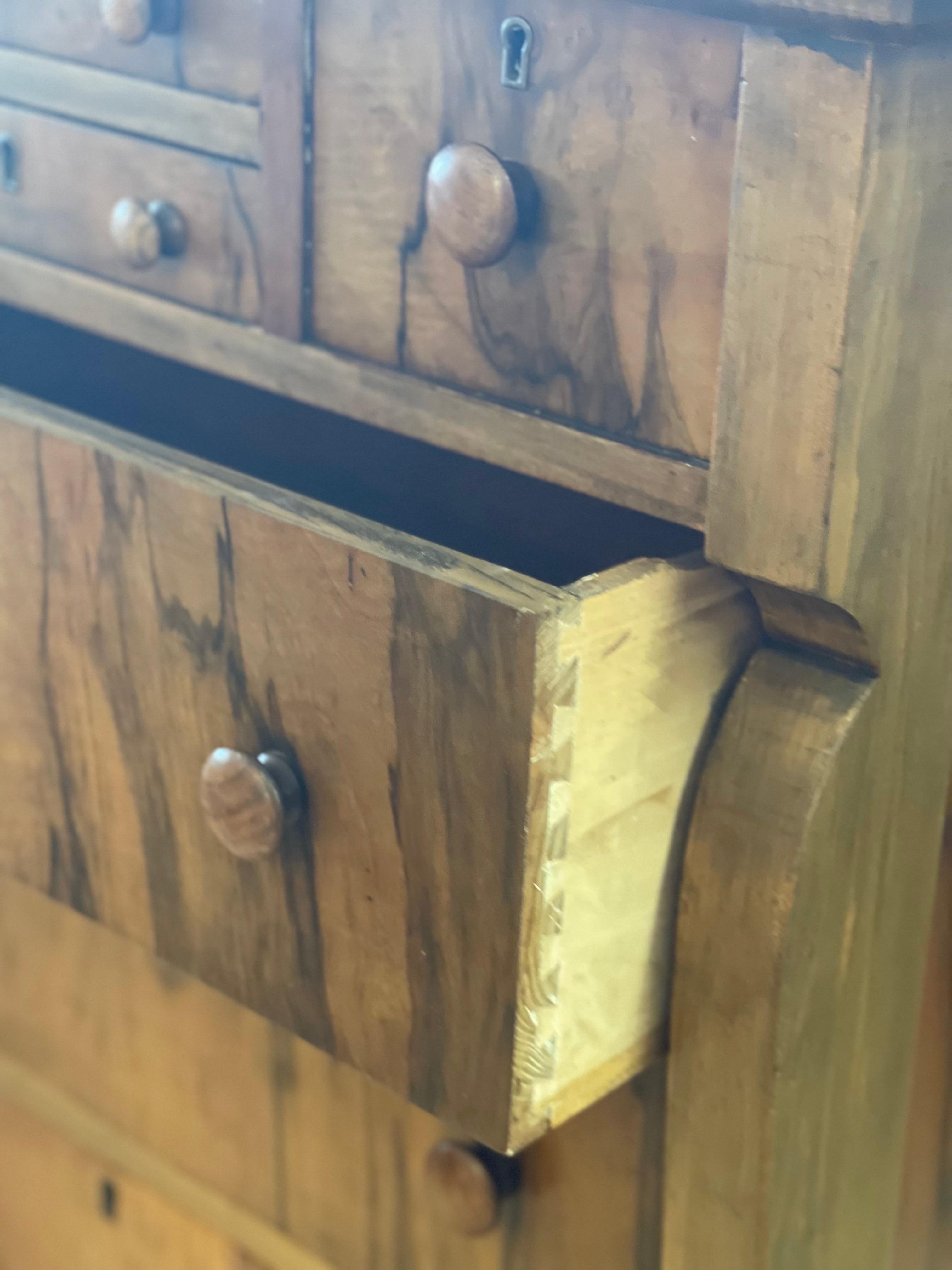 Vintage Mid-Century Modern Dresser. Dovetail Drawers 2