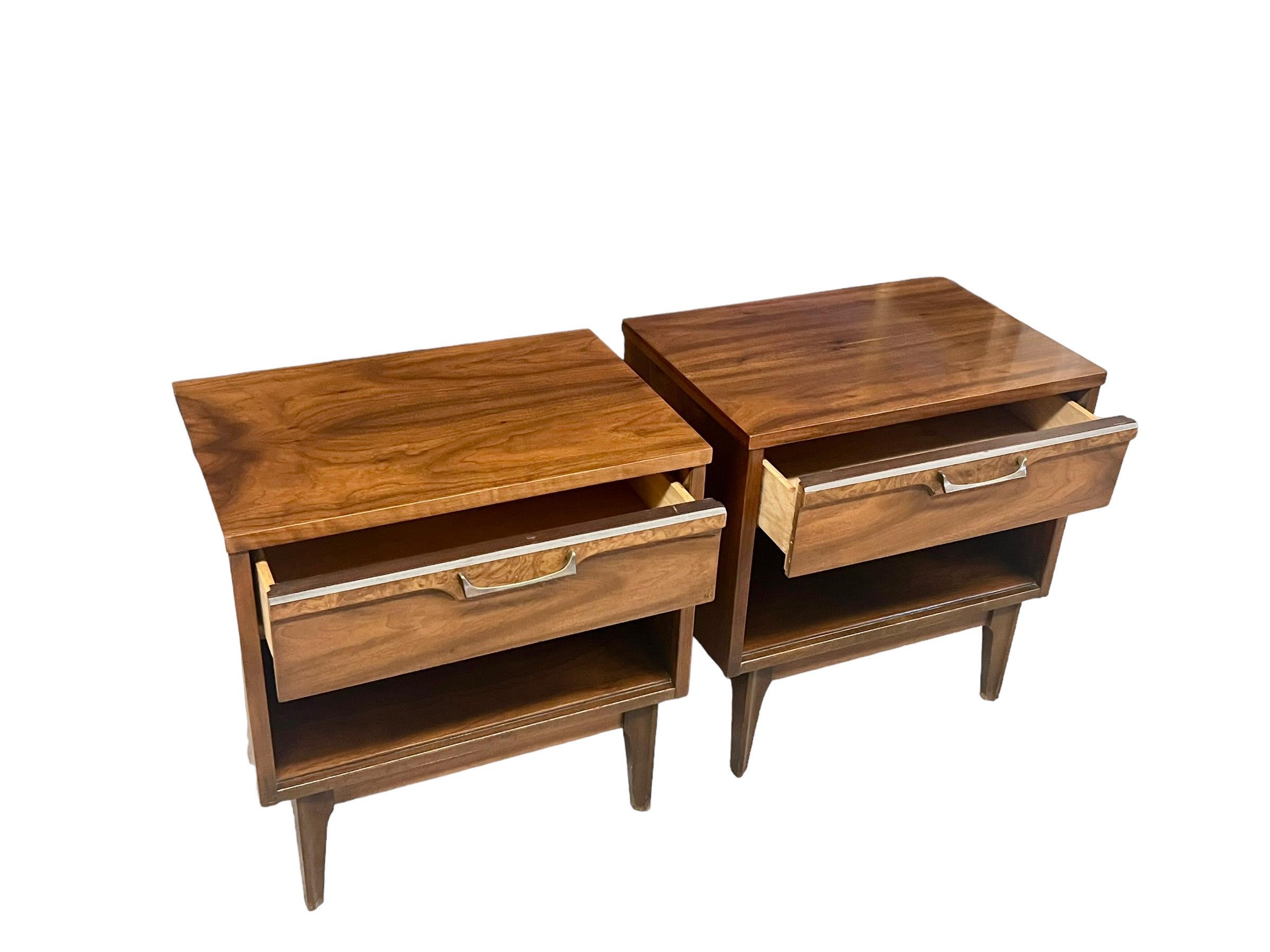 Vintage Mid Century Modern Dresser Set Dovetail Drawers Solid Walnut Burl Veneer For Sale 1