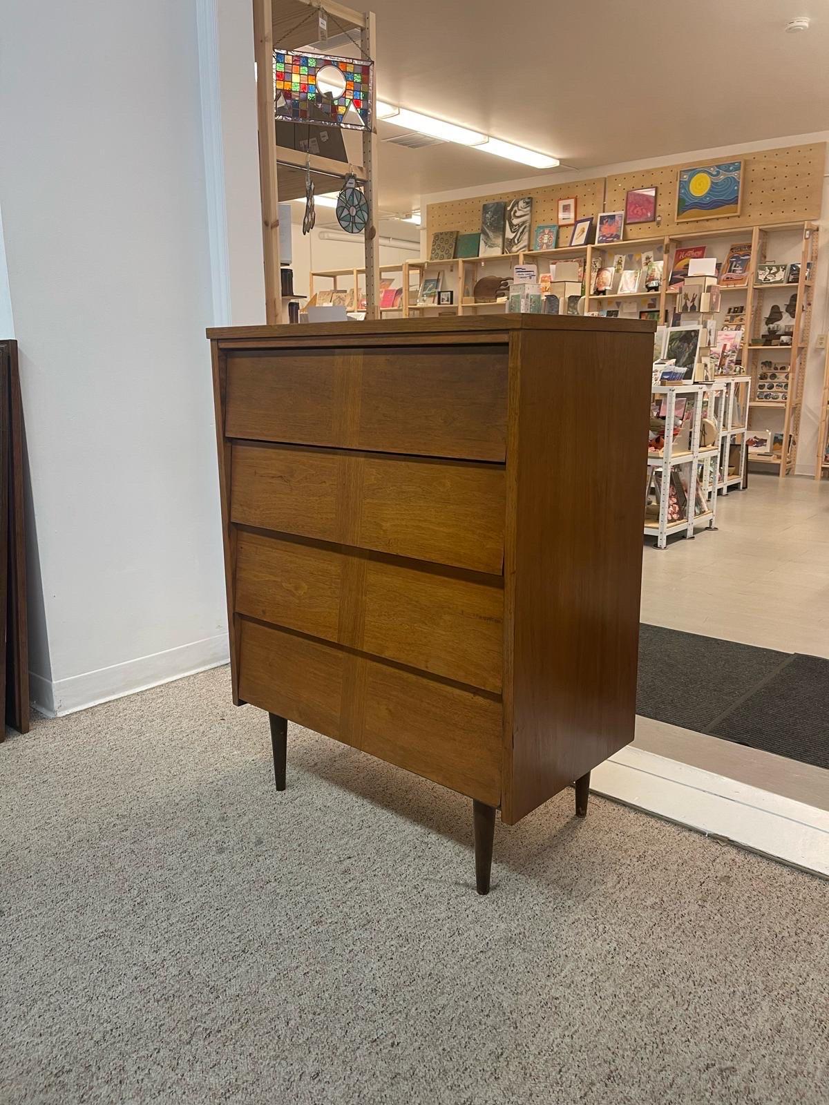 Late 20th Century Vintage Mid Century Modern Dresser With Dovetail Drawers.