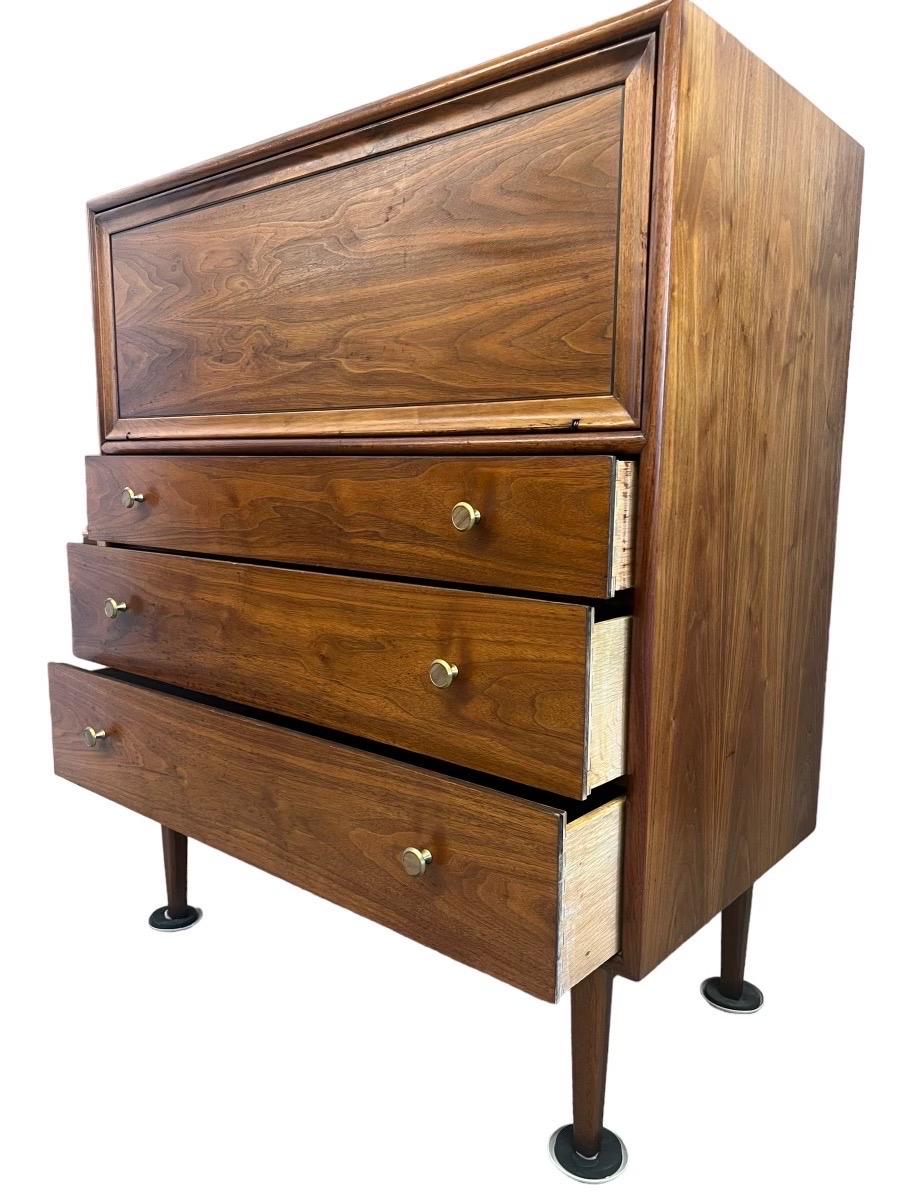 Mid-Century Modern Vintage Mid Century Modern Drexel Declaration Dresser Set . Sold Walnut For Sale