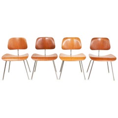 Used Mid-Century Modern Eames DCM Dining Chairs for Herman Miller Set of 4