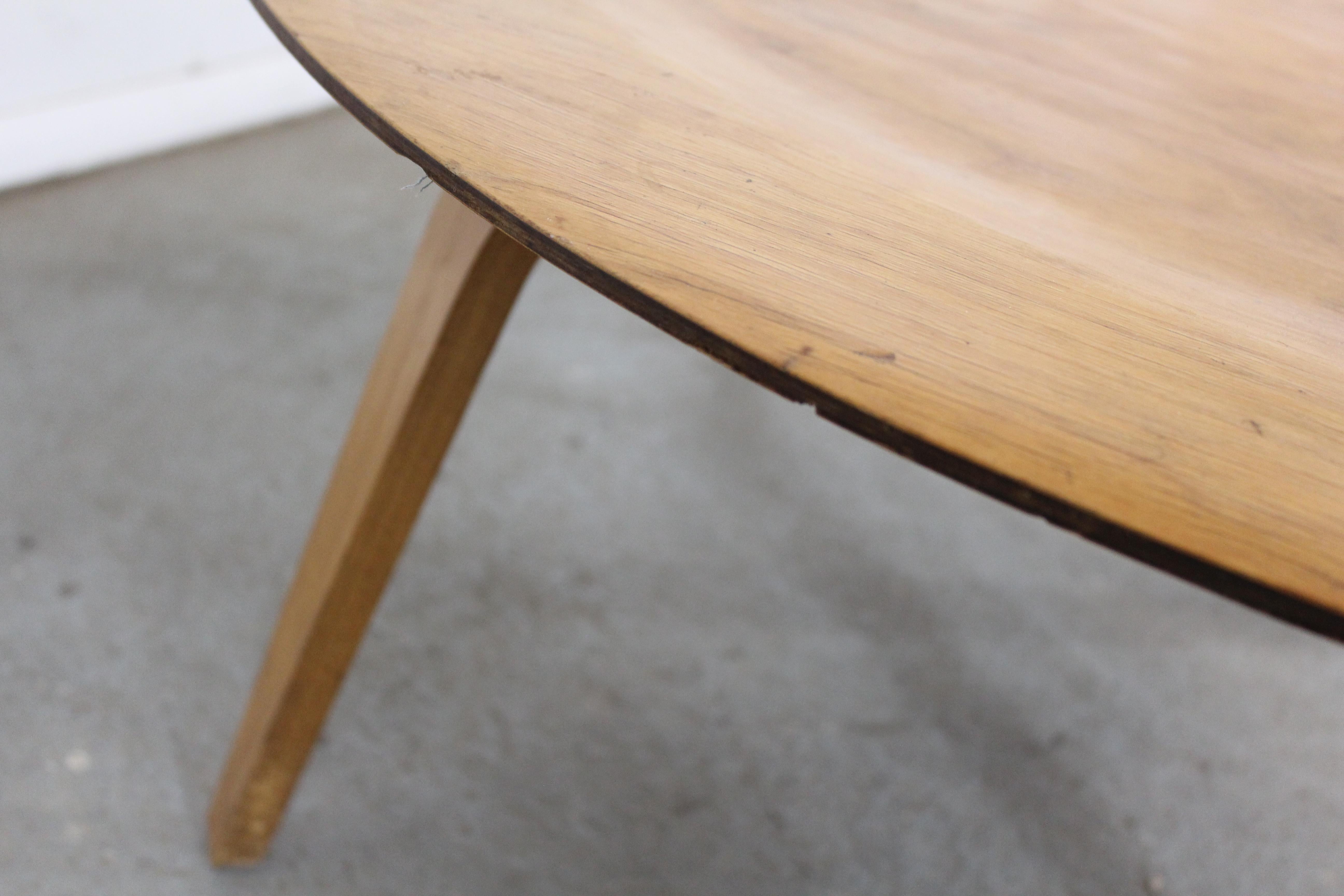 Birch Vintage Mid-Century Modern Eames Round Molded Plywood Coffee Table
