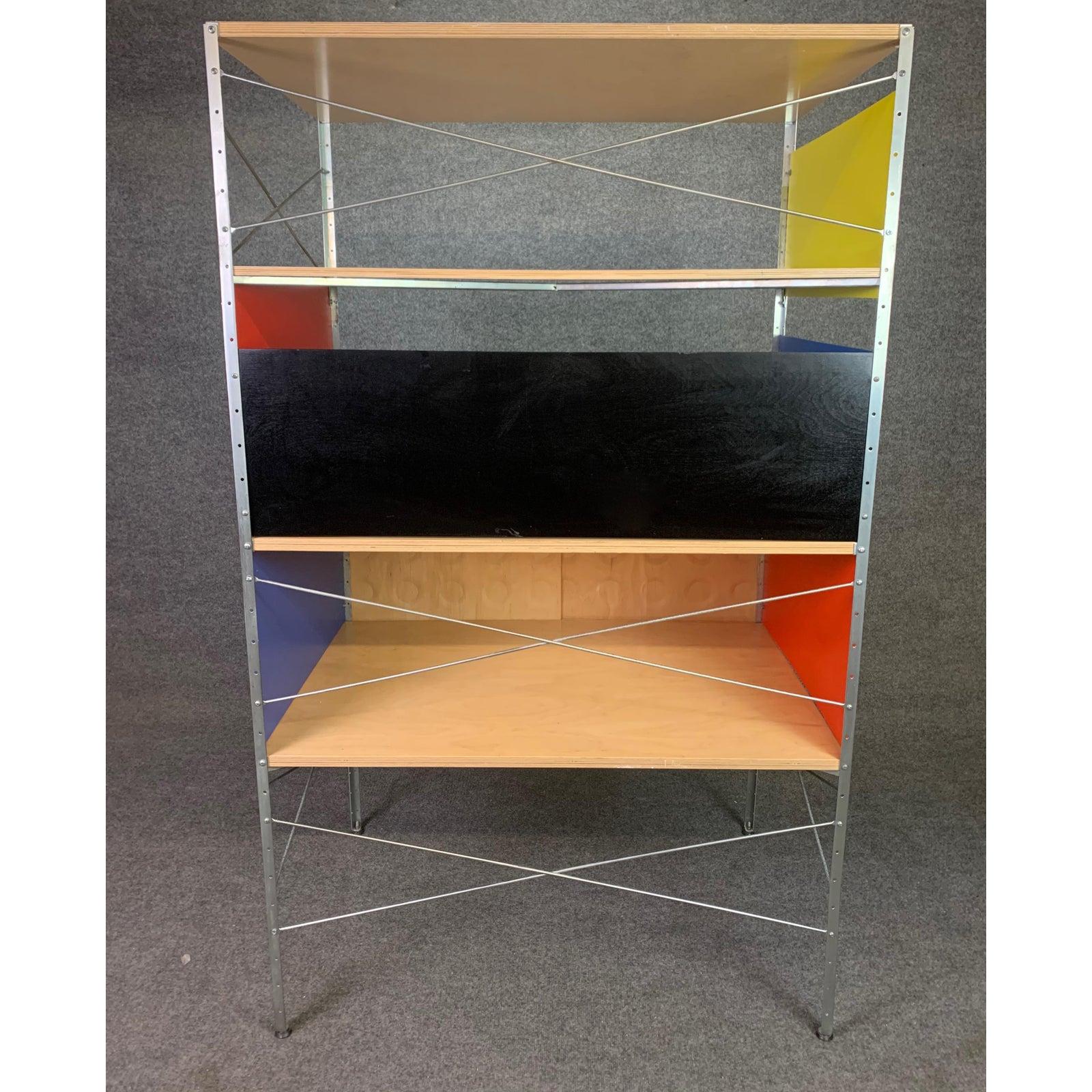 Vintage Mid-Century Modern Eames Style Esu Storage Unit by Modernica In Good Condition In San Marcos, CA