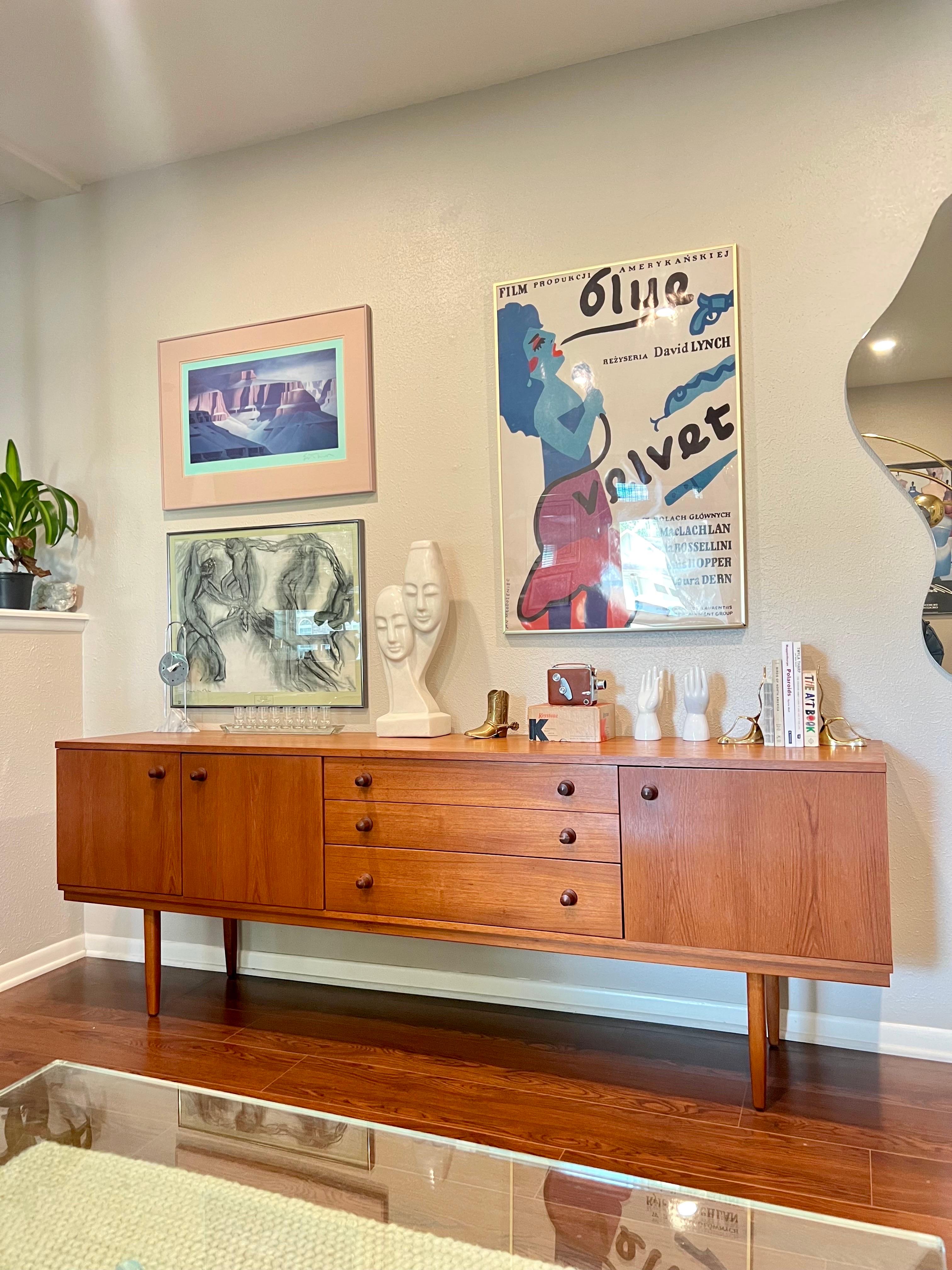 Vintage Mid-Century Modern Extra Wide Sideboard by Avalon In Good Condition In Houston, TX