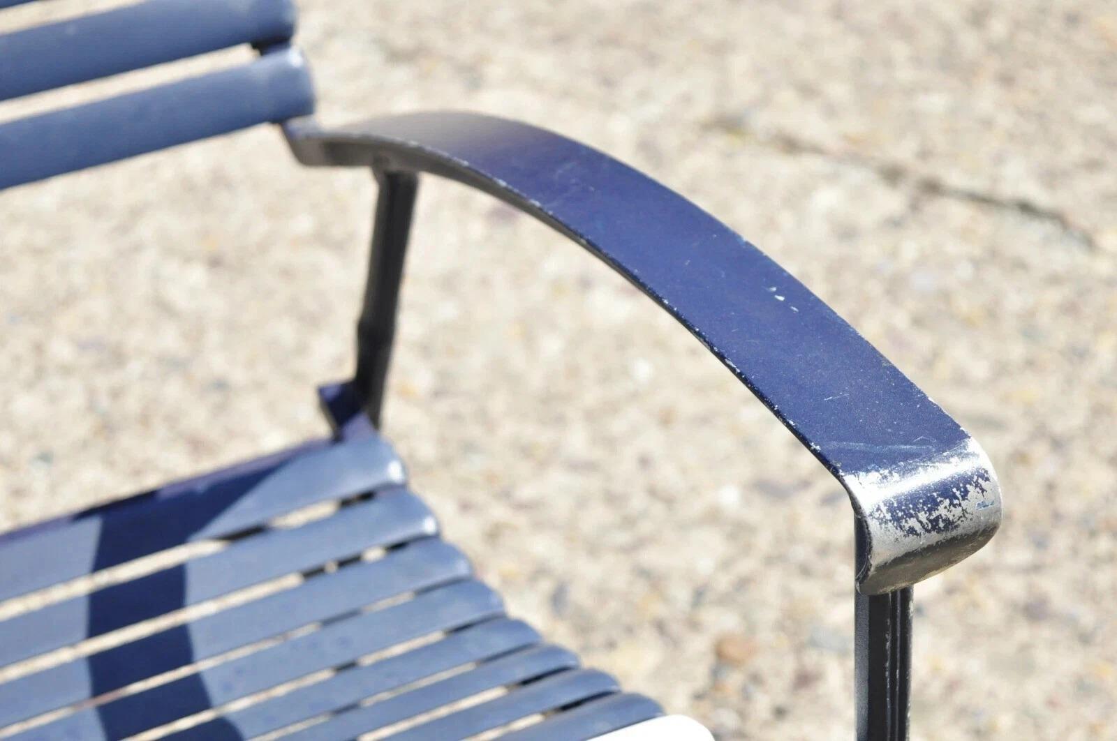 Vintage Mid Century Modern Faux Bambou Aluminium Vinyl Strap Blue Patio Loveseat en vente 4