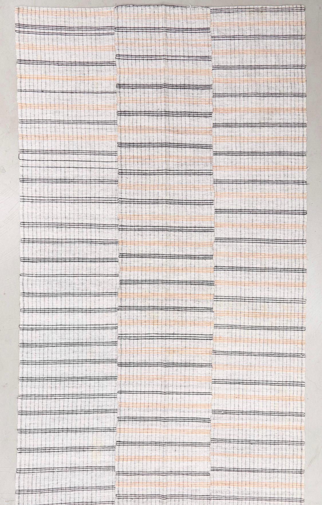 Vintage Mid-Century Modern Flatweave Turkish Composition Kilim In Good Condition For Sale In New York, NY