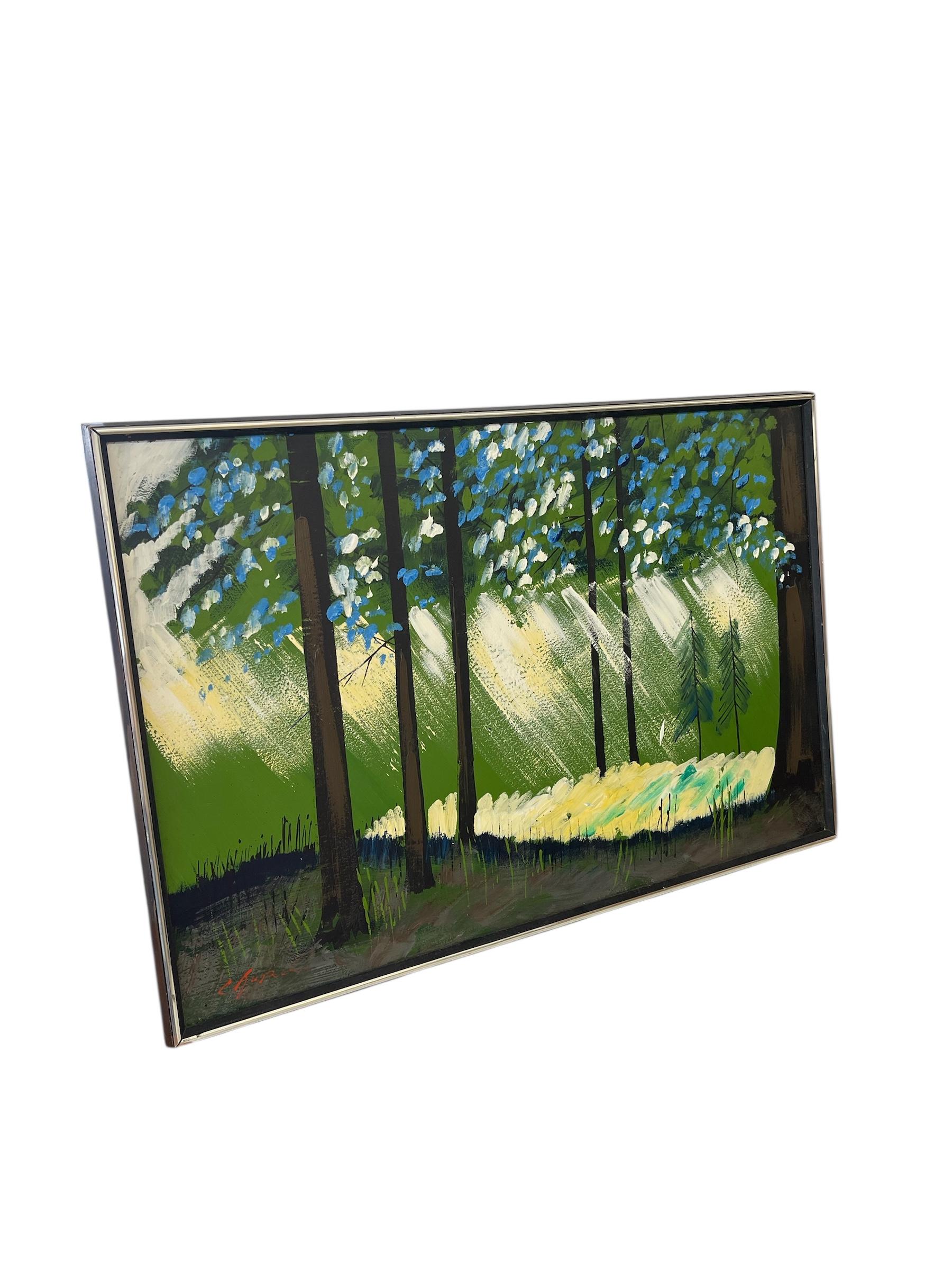   Großformatiges Acrylgemälde auf Karton aus der Mitte des Jahrhunderts, das eine stilisierte Waldszene mit hohen vertikalen Baumstämmen, gesprenkeltem Sonnenlicht und einem leuchtend grünen und blauen Laubdach zeigt Die Komposition vermittelt durch