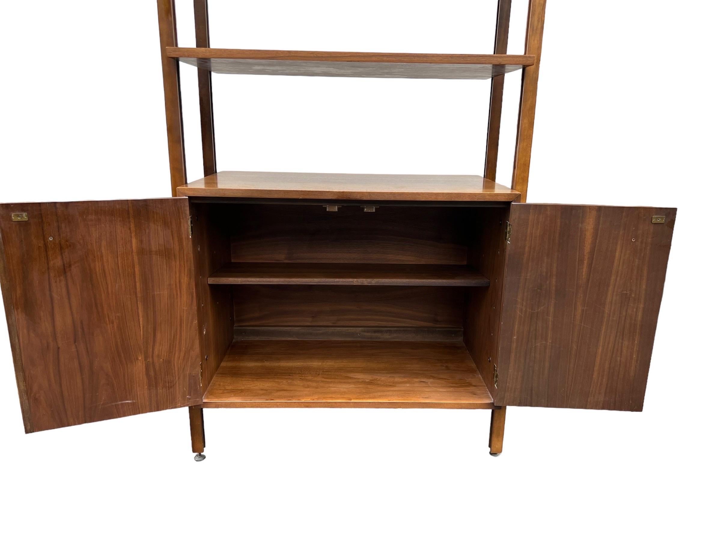 Vintage Mid Century Modern Free Standing Bookshelf or Storage Cabinet  For Sale 2