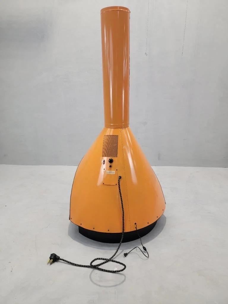 Vintage Mid Century Modern Freestanding Electric Cone Fireplace in Orange In Good Condition For Sale In Chicago, IL