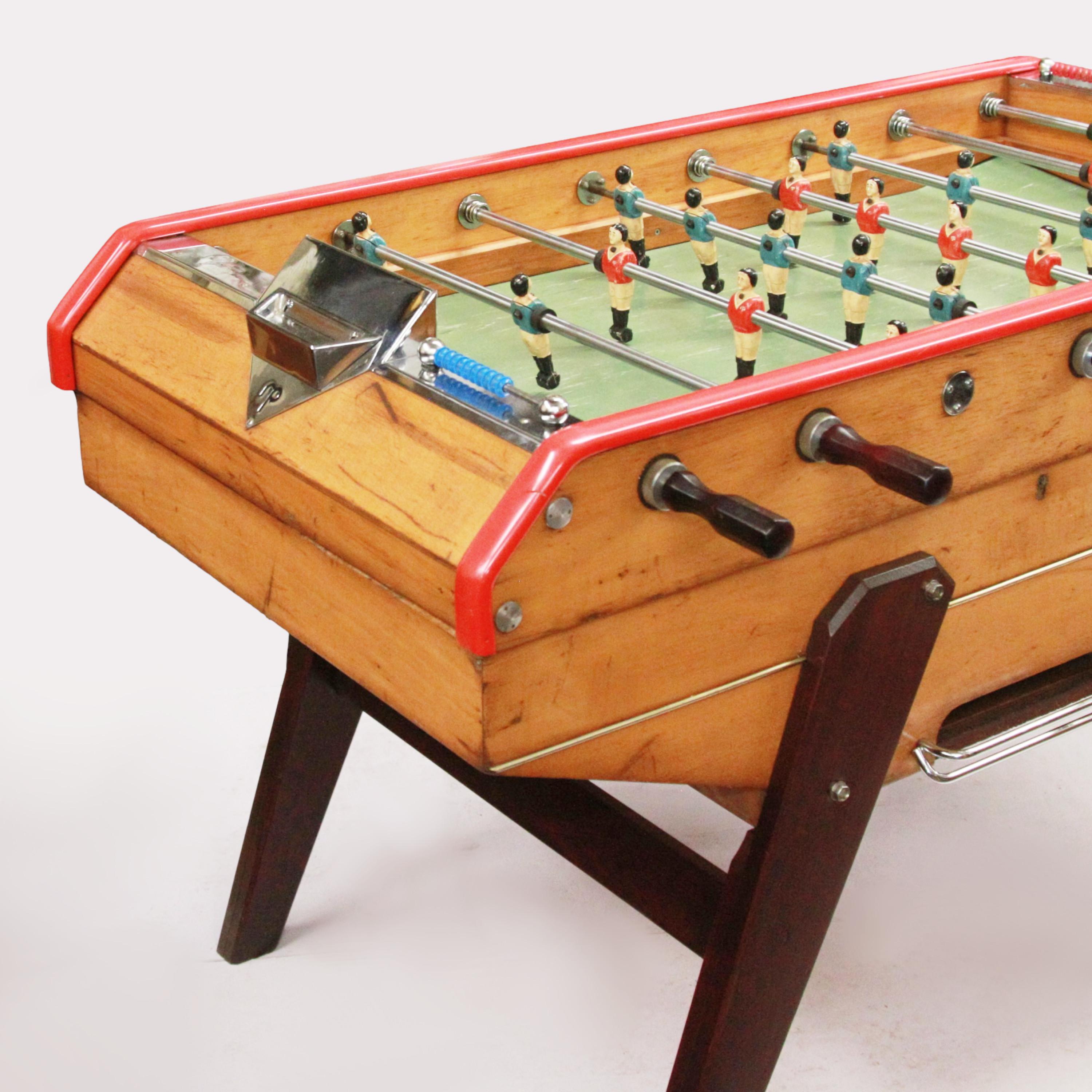 Futbolín francés vintage moderno de mediados de siglo de Rene Pierre Francés
