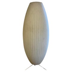 Vintage Mid Century Modern George Nelson Cigar Tripod Bubble Lamp
