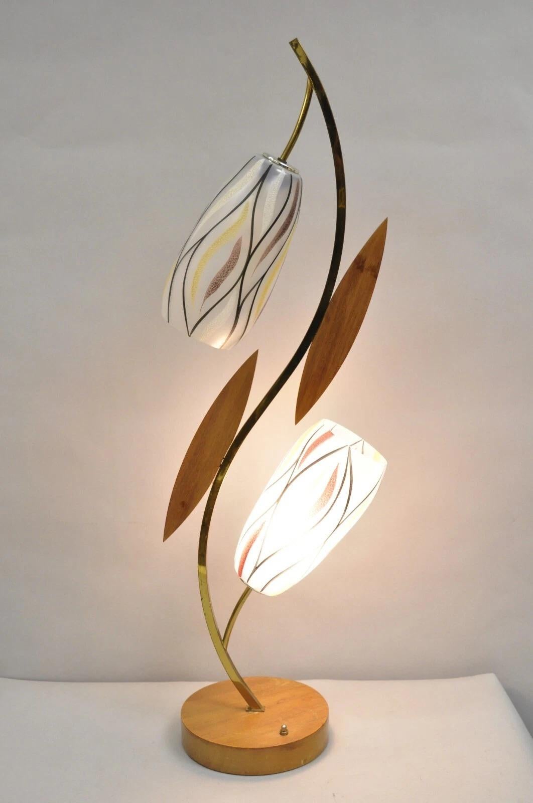 Vintage Mid Century Modern Glass Shade Walnut Tulip Leaf Tall Table Lamp For Sale 6