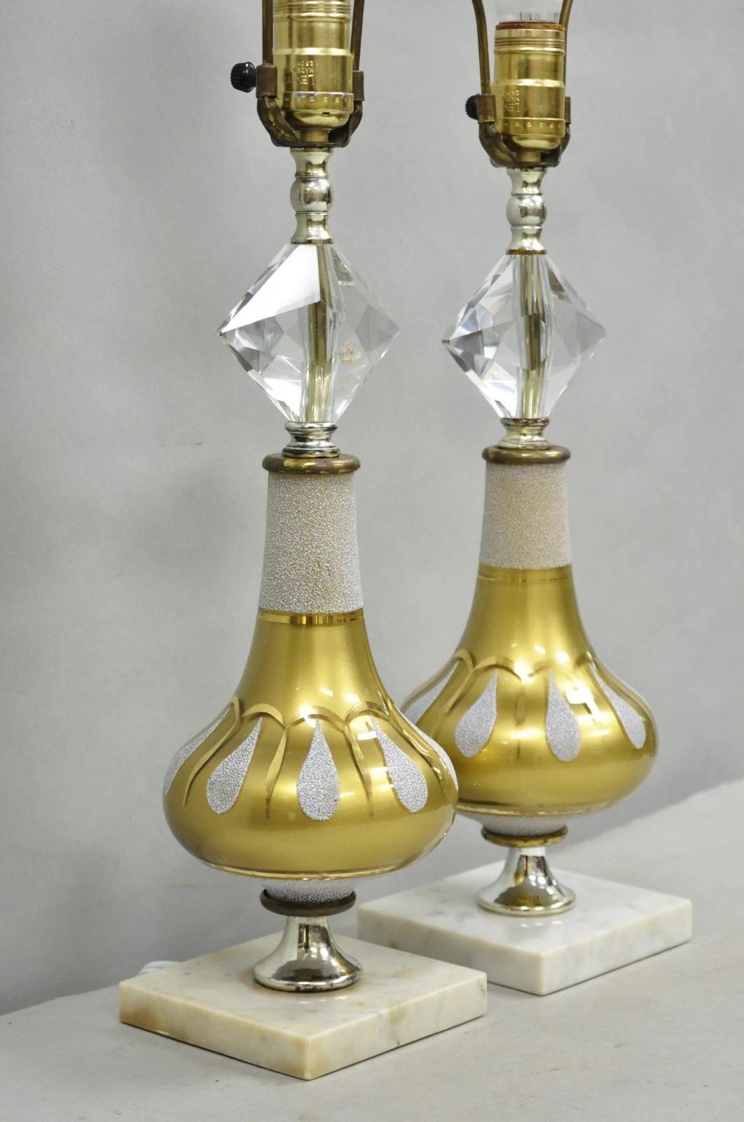 Vintage Mid Century Modern Gold Teardrop Diamond Vanity Table Lamps - a Pair For Sale 5