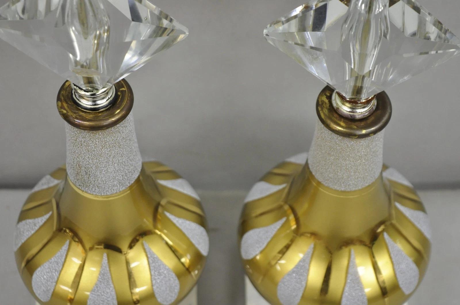 Vintage Mid Century Modern Gold Teardrop Diamond Vanity Table Lamps - a Pair For Sale 2