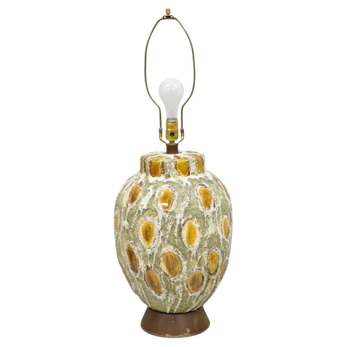 Vintage Mid Century Modern Green Bulbous Ceramic Pottery "Tigers Eye" Table Lamp For Sale