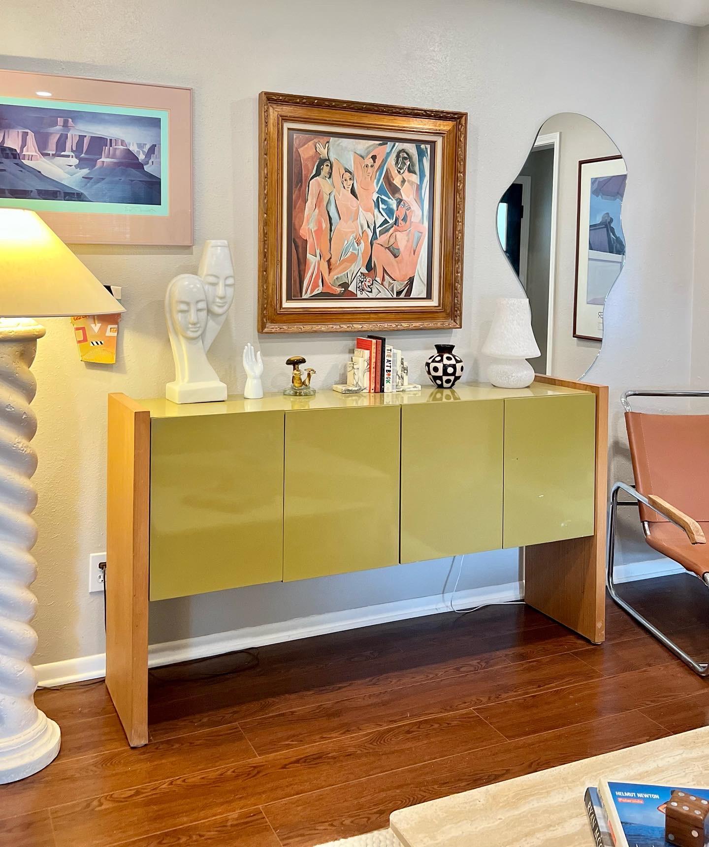 Vintage Mid-Century Modern Green Lacquer and Wood Milo Baughman Credenza In Good Condition In Houston, TX