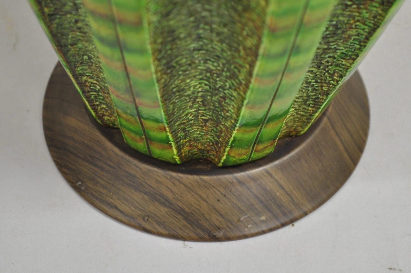 Lampe de bureau italienne vintage mi-siècle moderne en céramique vernissée lave verte en vente 2
