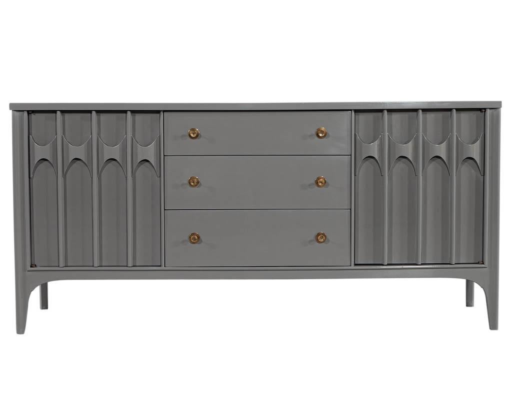 Vintage Mid-Century Modern Grey Lacquered Buffet Sideboard 1