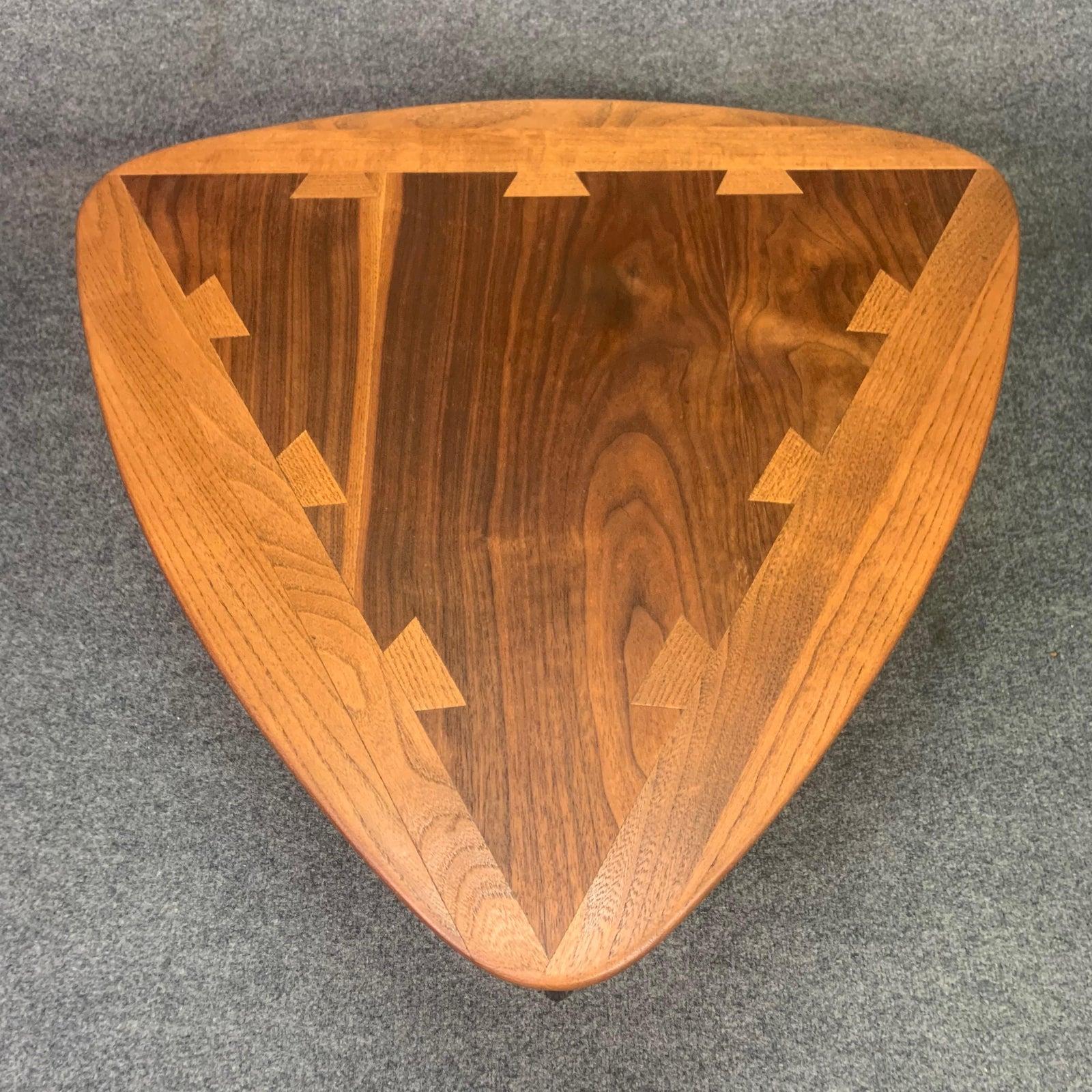 lane guitar pick table