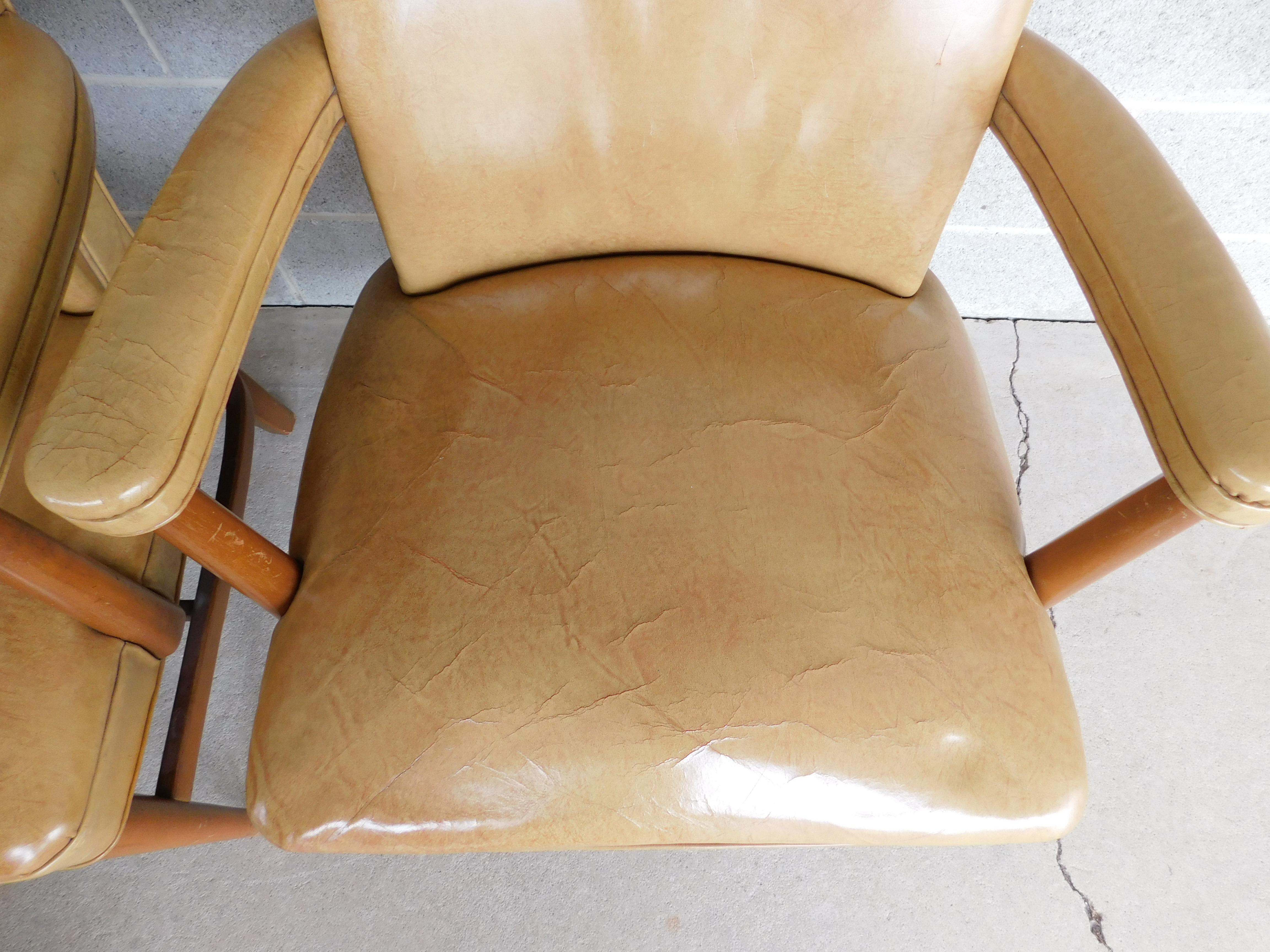 Vintage Mid-Century Modern Gunlocke Leather Conference Office Chairs Set of, 8 For Sale 1