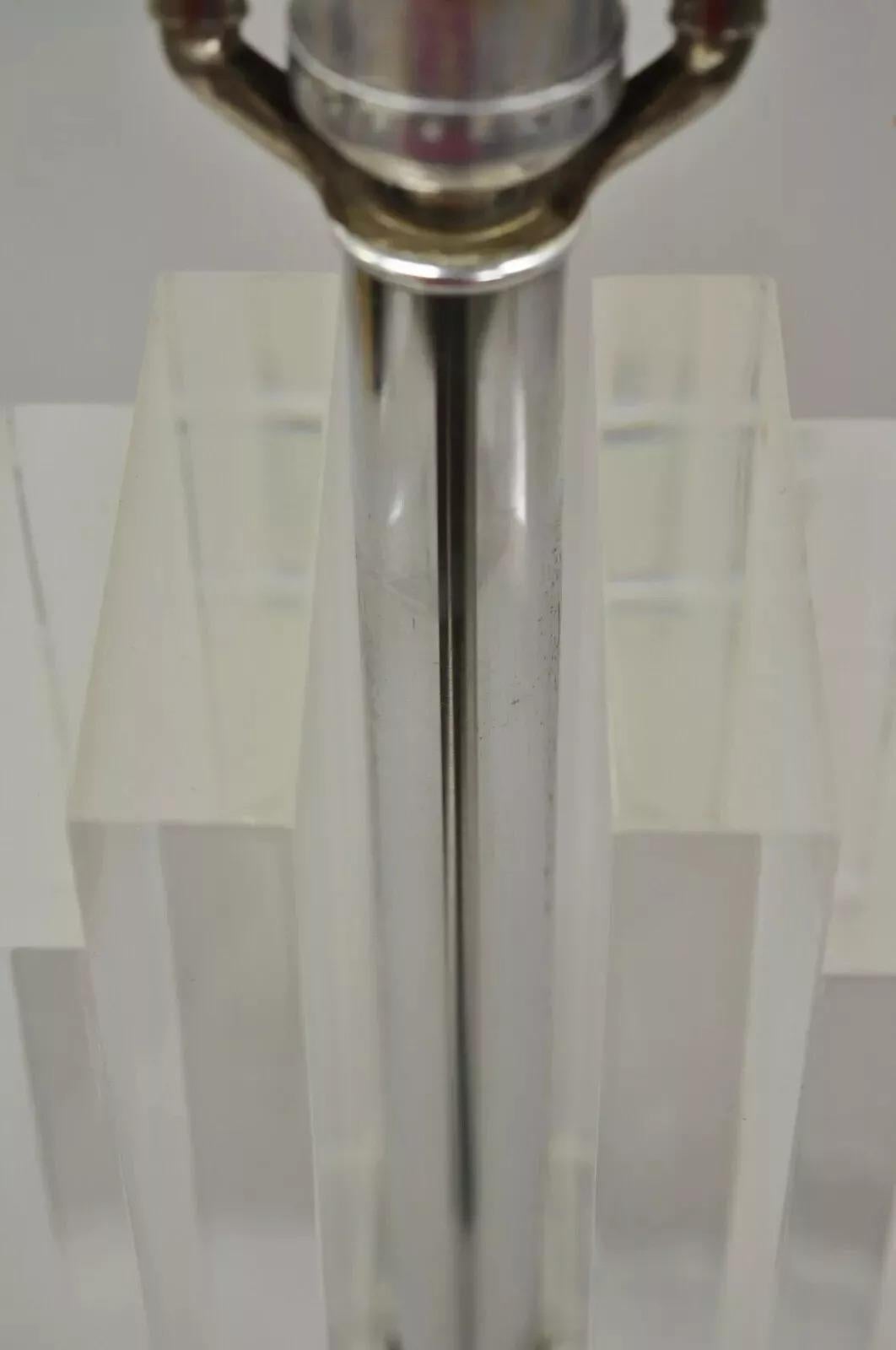 Vintage Mid Century Modern Heavy Stacked Lucite Skyscraper Table Lamp In Good Condition For Sale In Philadelphia, PA