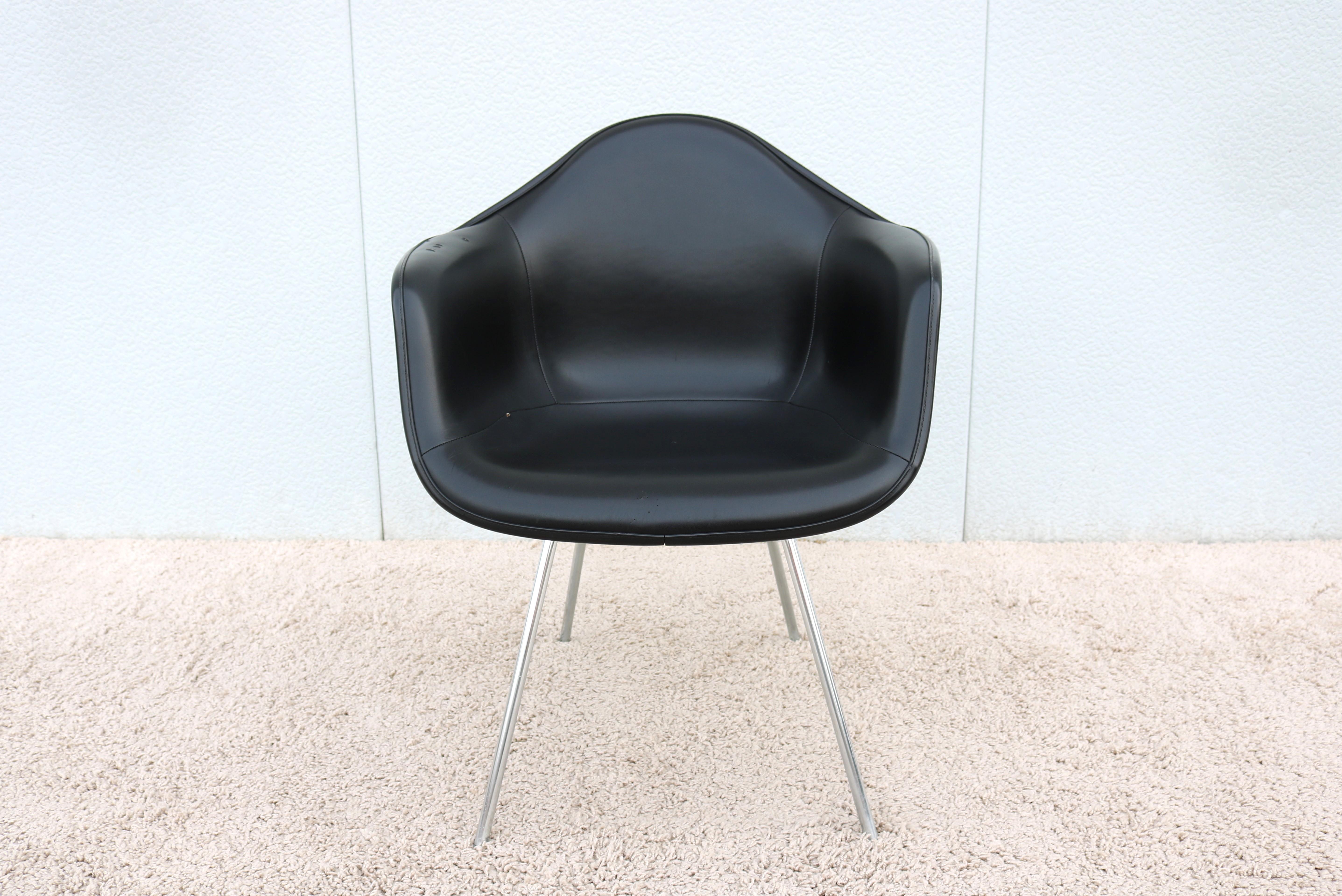 Steel Vintage Mid-Century Modern Herman Miller Eames Molded Fiberglass Black Armchair For Sale